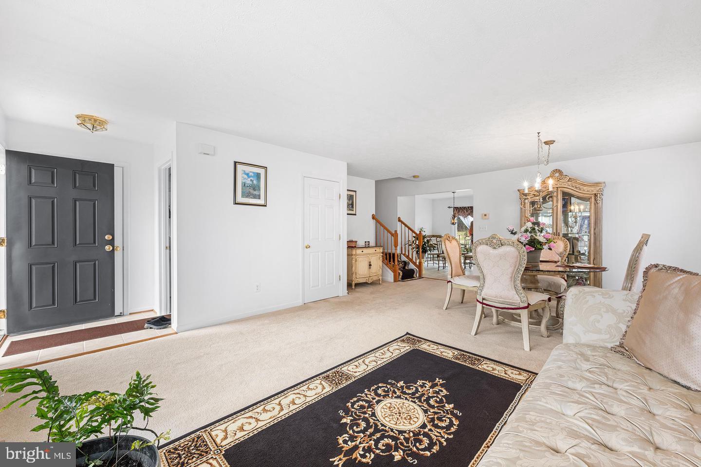 260 GOLDEN PLOVER DRIVE