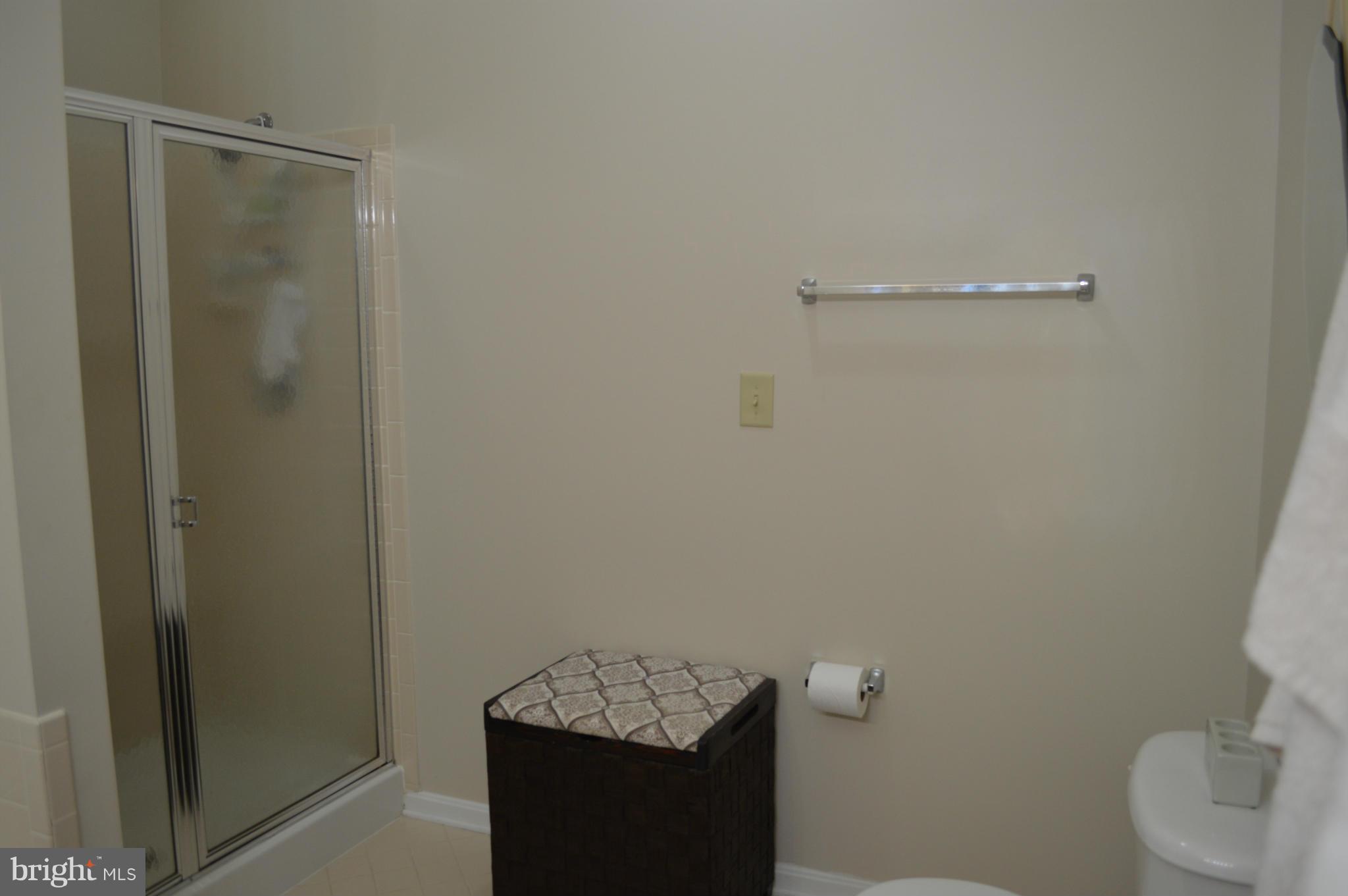 SALEM FIELDS - Residential Lease