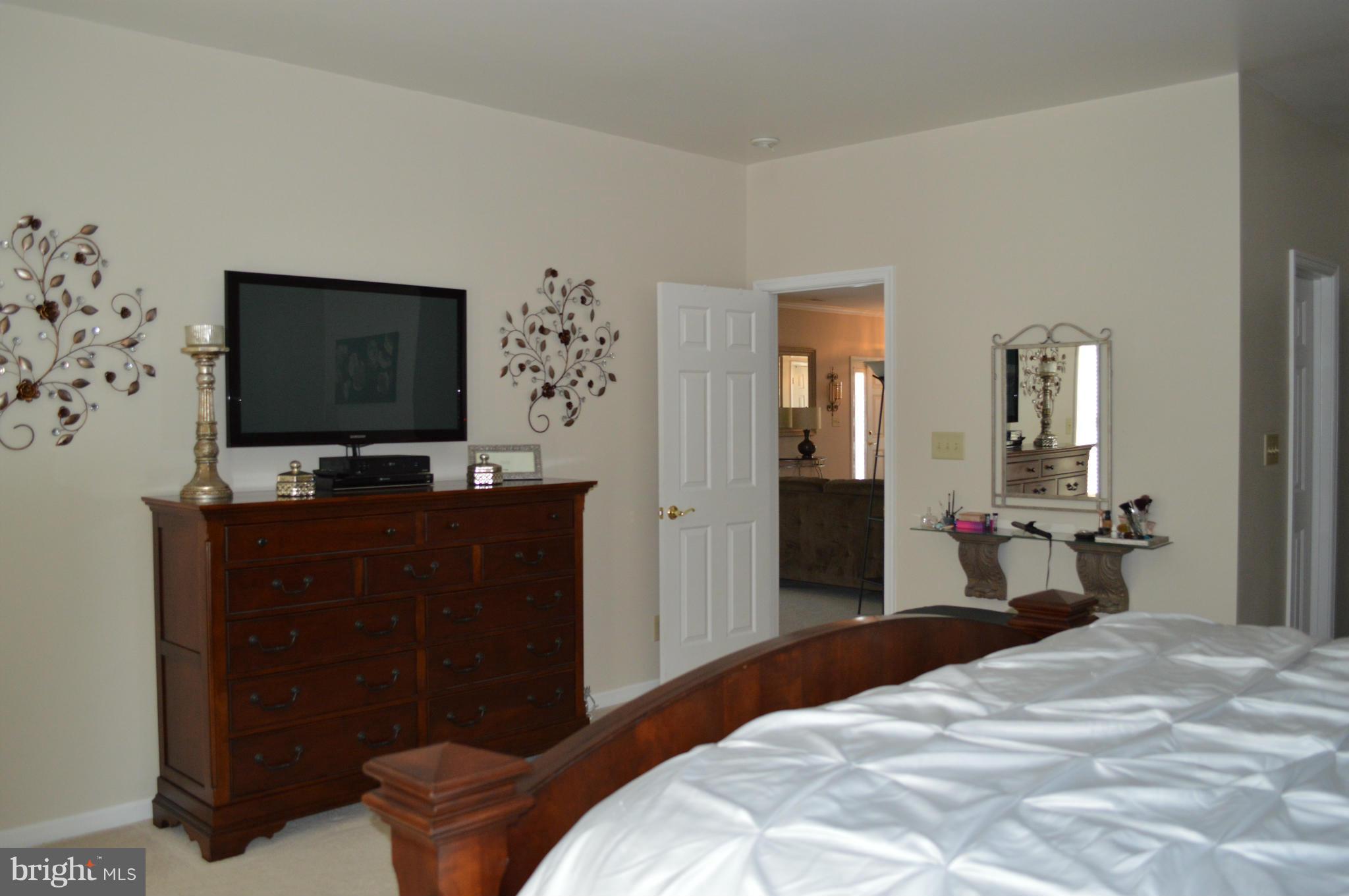 SALEM FIELDS - Residential Lease