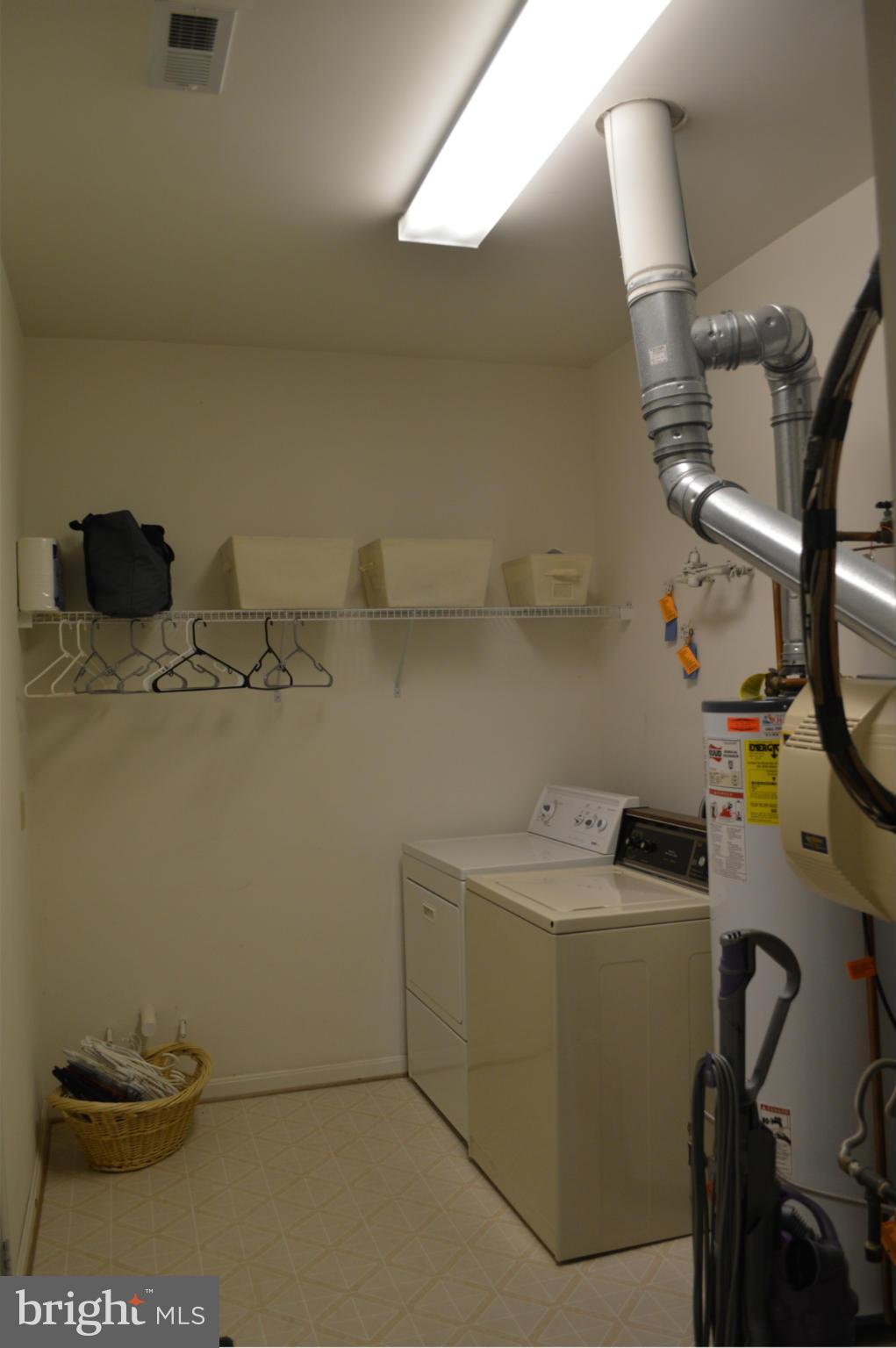 SALEM FIELDS - Residential Lease