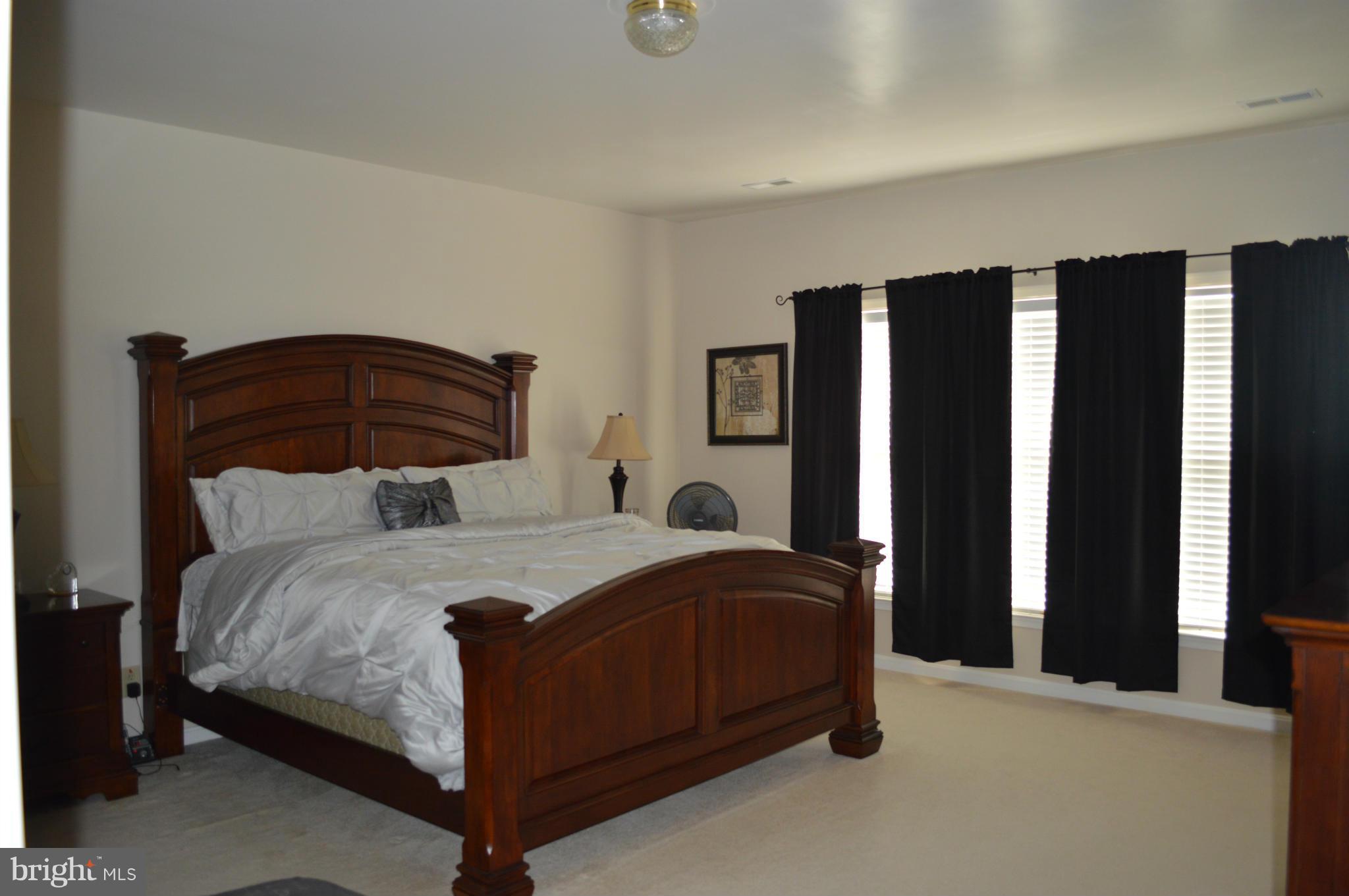 SALEM FIELDS - Residential Lease