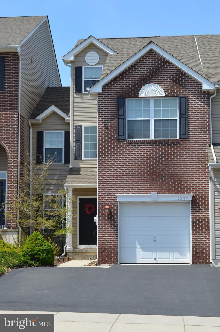 Great townhome in the best area! Macungie with great School District (East Penn),New Willow Lane Elementary School. Welcome home to this large, beautiful, like new townhome ( 4 br, 2 1/2 bath) in the highly sought after Spring Ridge Crossing offering plenty of space (with 2050 sqft), 1 car extra space garage, plenty of parking on the driveway. Convenient location - close to Lehigh Valley Hospital, major employers, minutes to all major highways (100, 222, 78/309, 22 and 476) - easy commute to NY, Allentown and other nearby areas/major shopping centers. Community Park Near by! This home's open floor plan is perfect for entertaining.  Living Room, Dining Room, 9 ft ceilings. Big and Bright kitchen with sunny morning room - all with wood floors. Beautiful Juliet Balcony overlooking the foyer. Large master bedroom with his and hers closet. 2 other huge bedrooms on the second floor. 3rd floor Loft -- can be used as 4th Bedroom (or office/play room/gym). Master Bath with shower and double sink vanity. Convenient second floor laundry. One finished room in the basement ideal for office, play area or additional bedroom. 
Refrigerator, Washer, Dryer included. Plenty of closet space throughout the house. Nice sized deck and backyard. Plenty of storage area in the basement. Tenant Pays all Utilities.