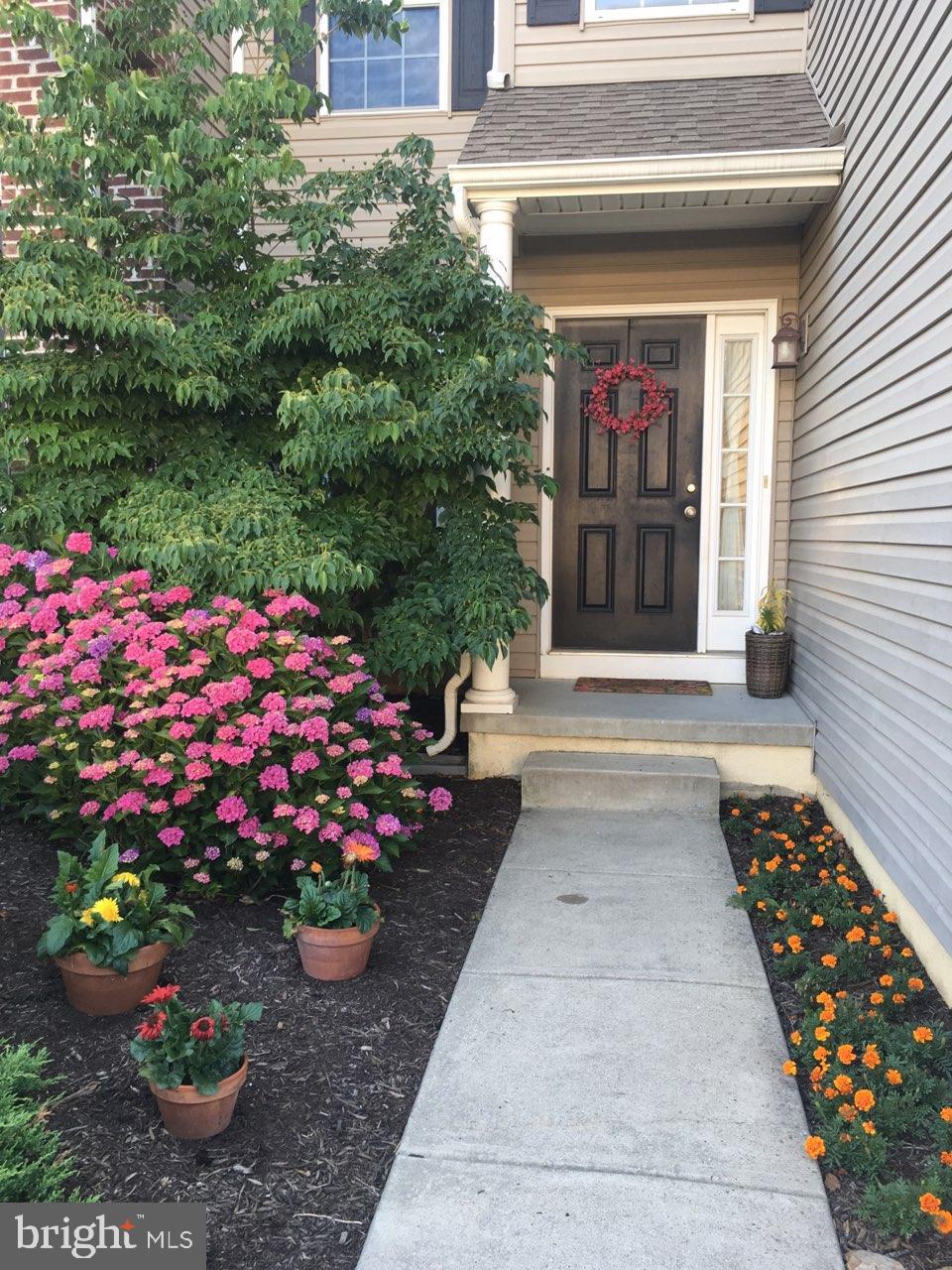 SPRING RIDGE CROSSIN - Residential Lease