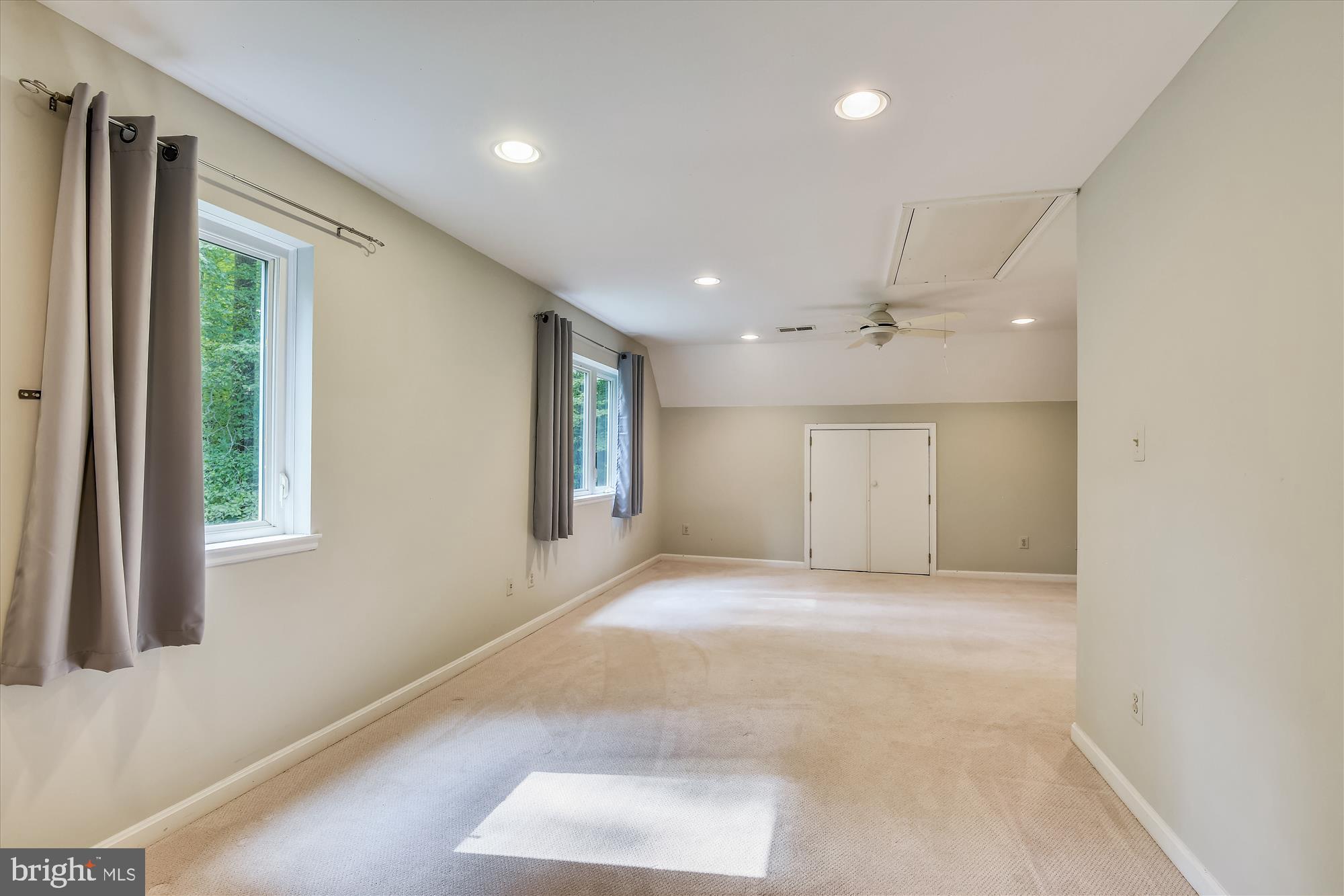 CLIFTON DOWNS - Residential