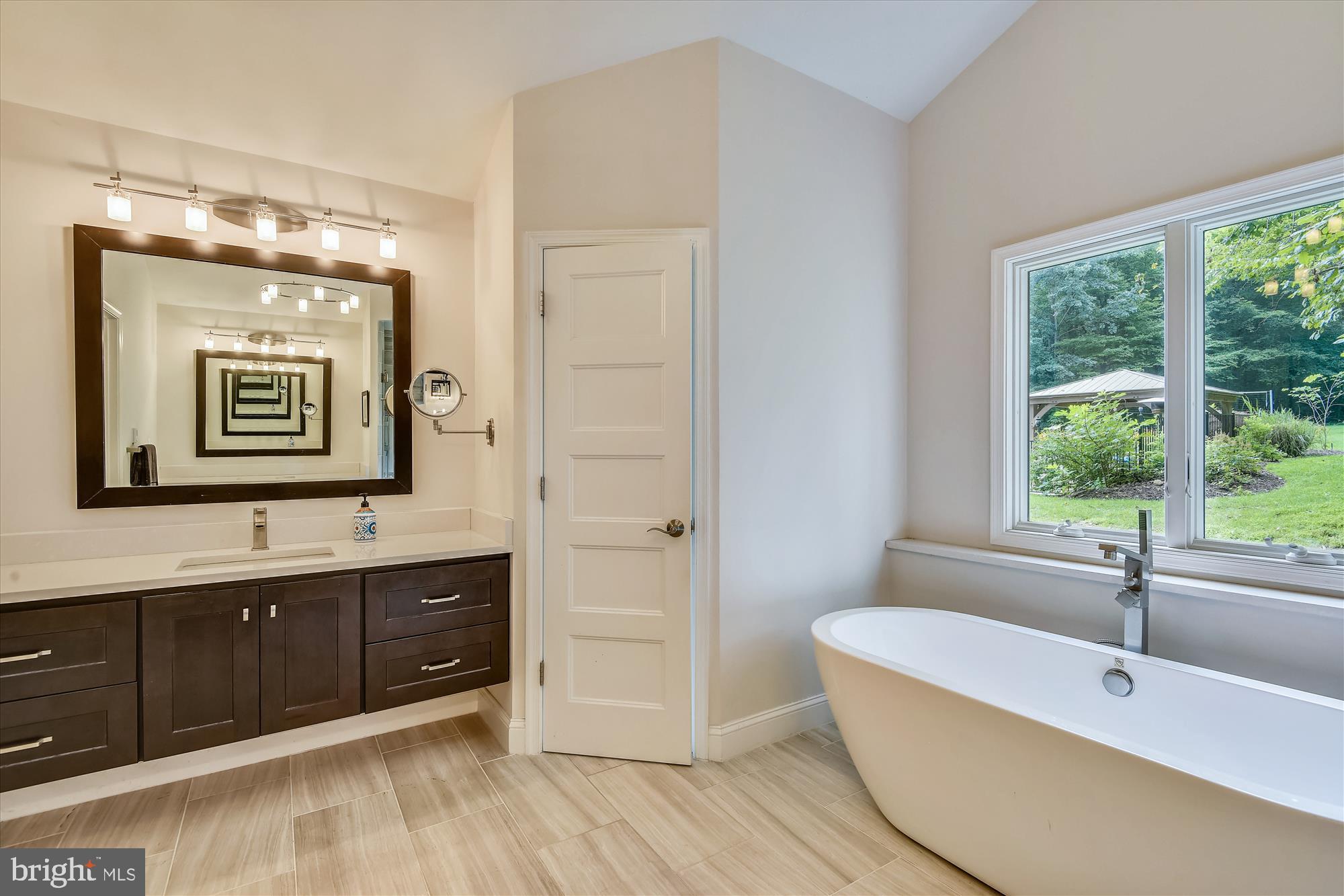 CLIFTON DOWNS - Residential