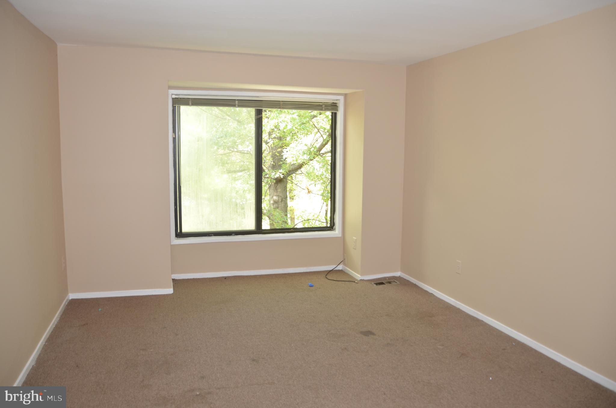 NATHANS HILL - Residential Lease