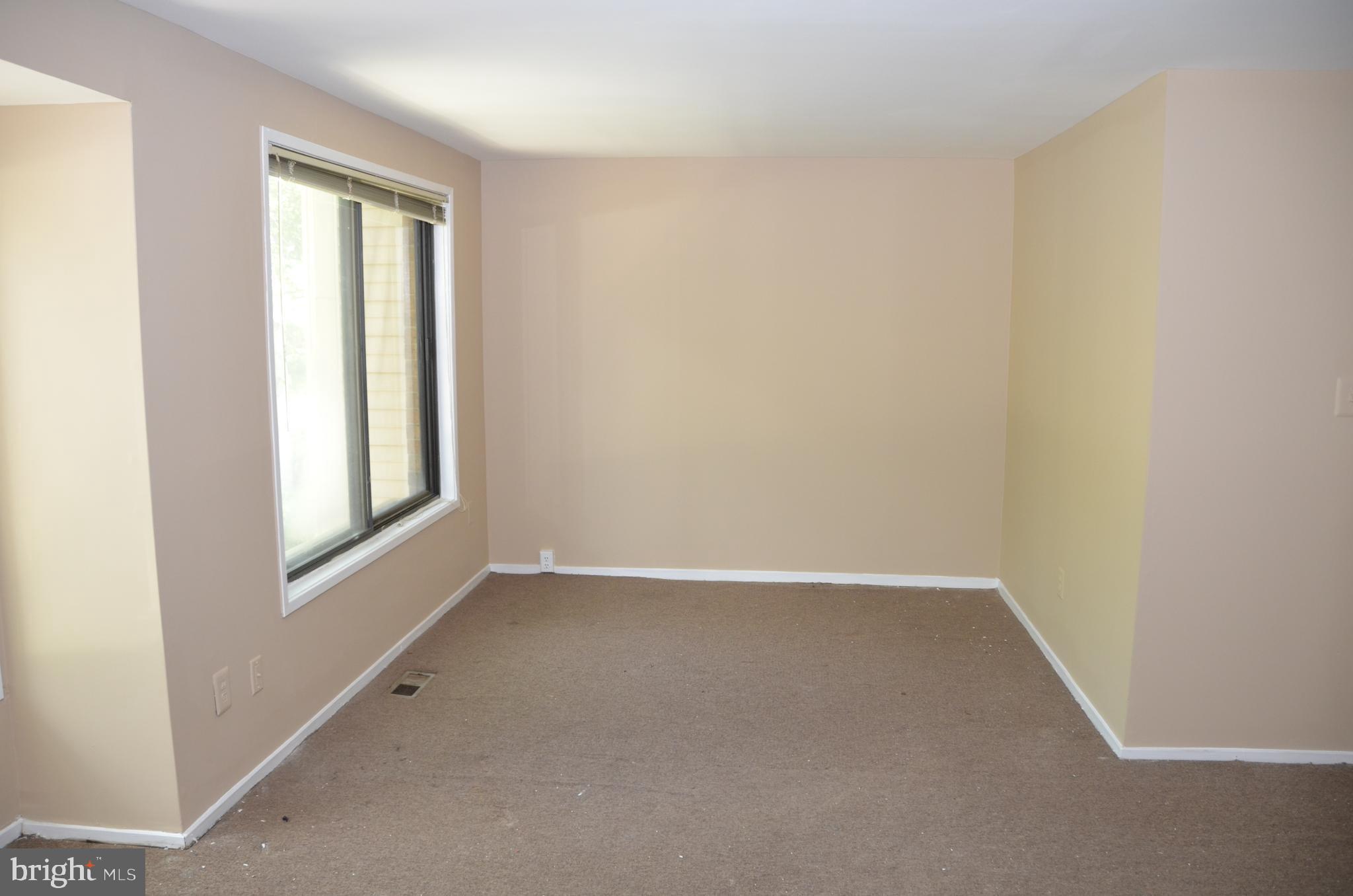 NATHANS HILL - Residential Lease