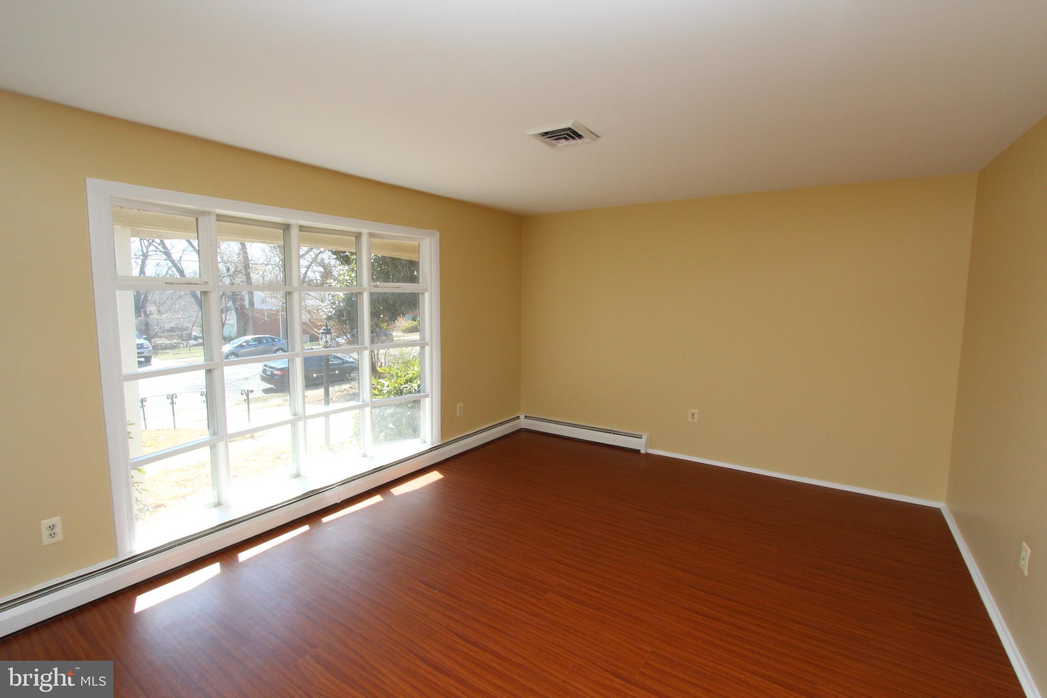 MARUMSCO HILLS - Residential Lease