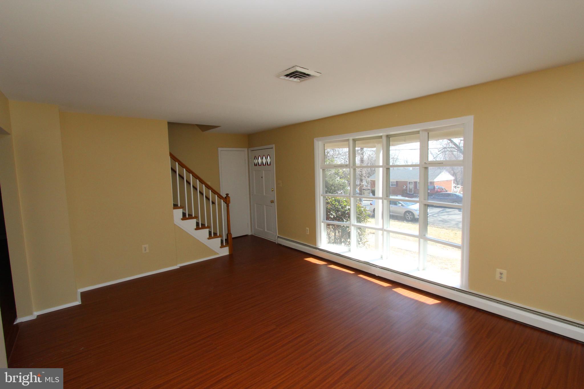 MARUMSCO HILLS - Residential Lease