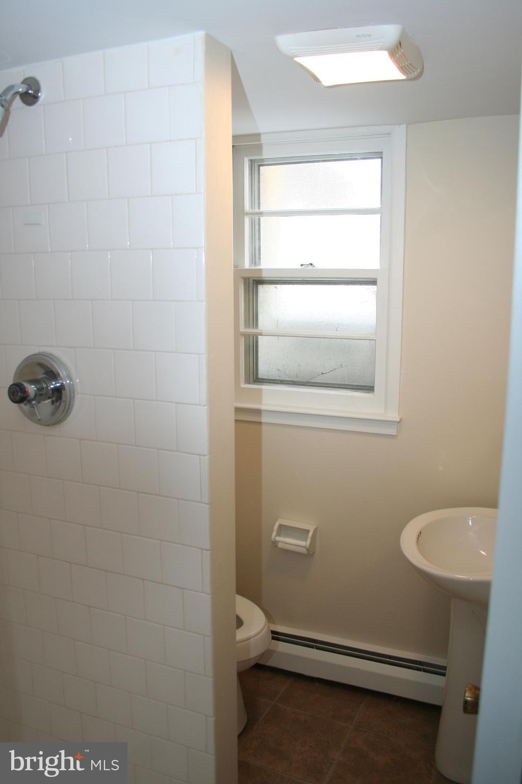 MARUMSCO HILLS - Residential Lease