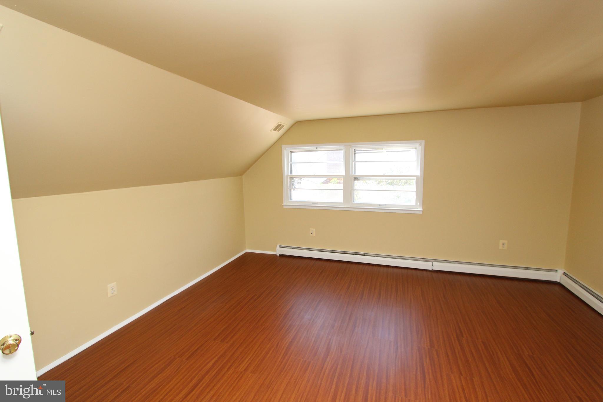 MARUMSCO HILLS - Residential Lease