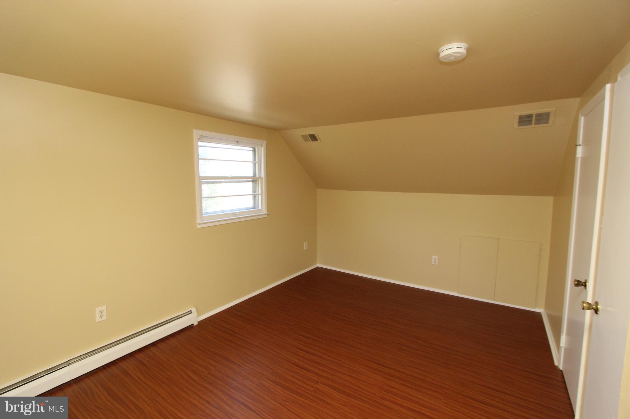 MARUMSCO HILLS - Residential Lease