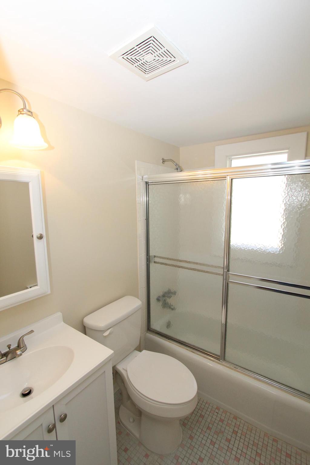 MARUMSCO HILLS - Residential Lease