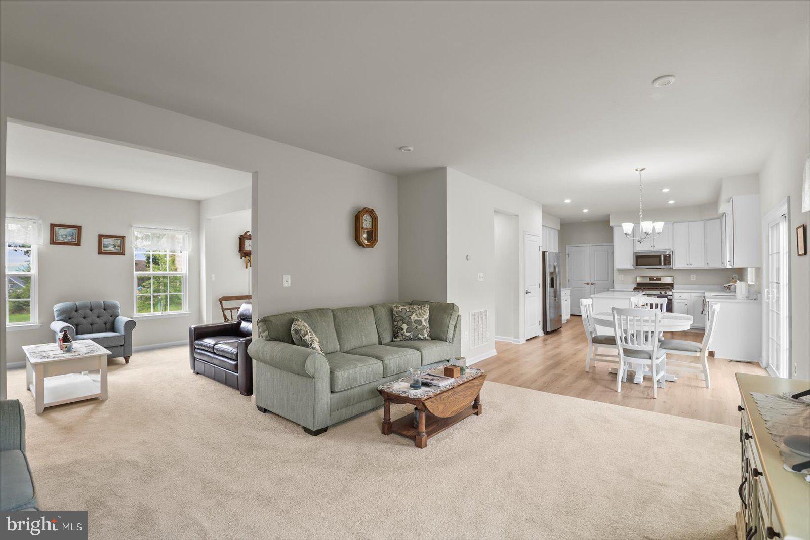 SPRING FORGE - Residential