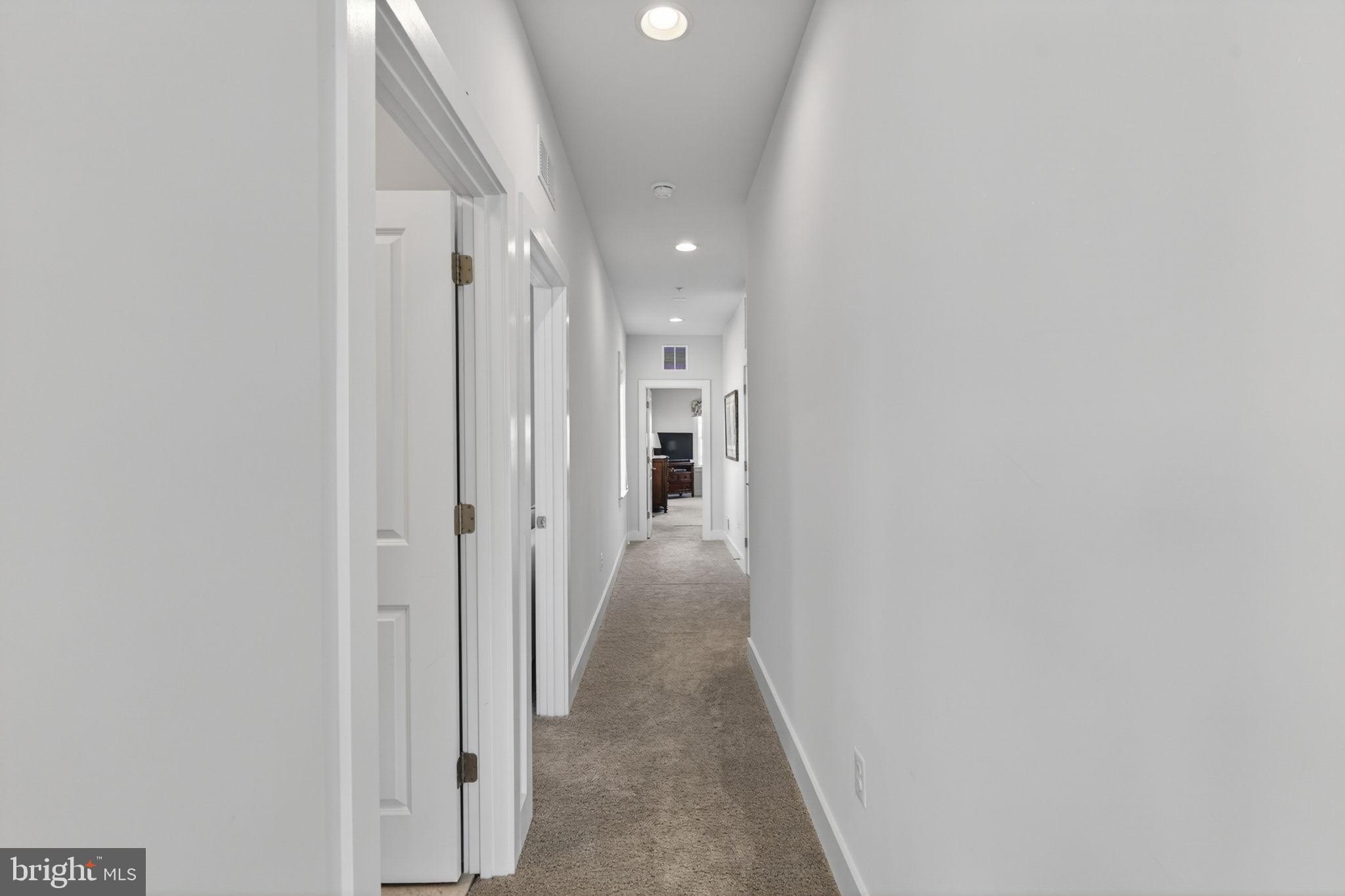 TWO RIVERS - Residential
