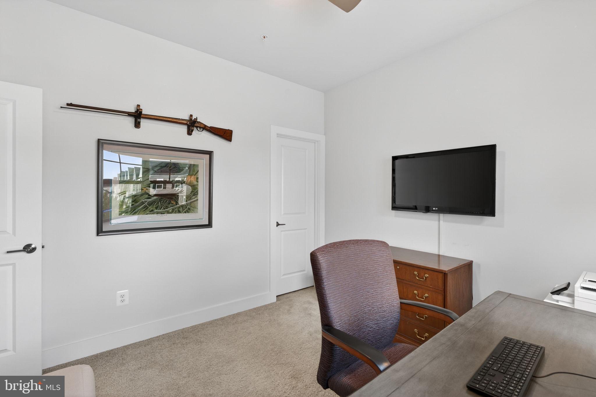 TWO RIVERS - Residential