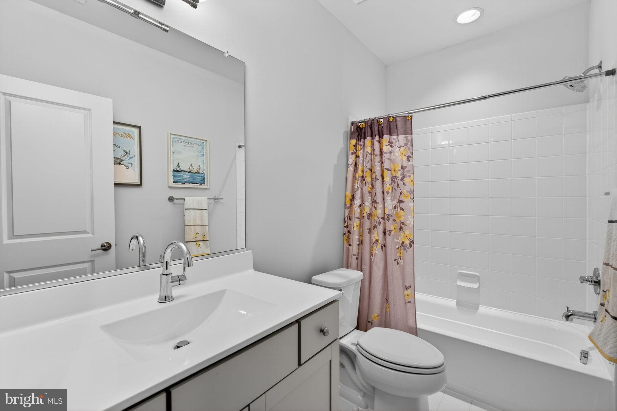 TWO RIVERS - Residential