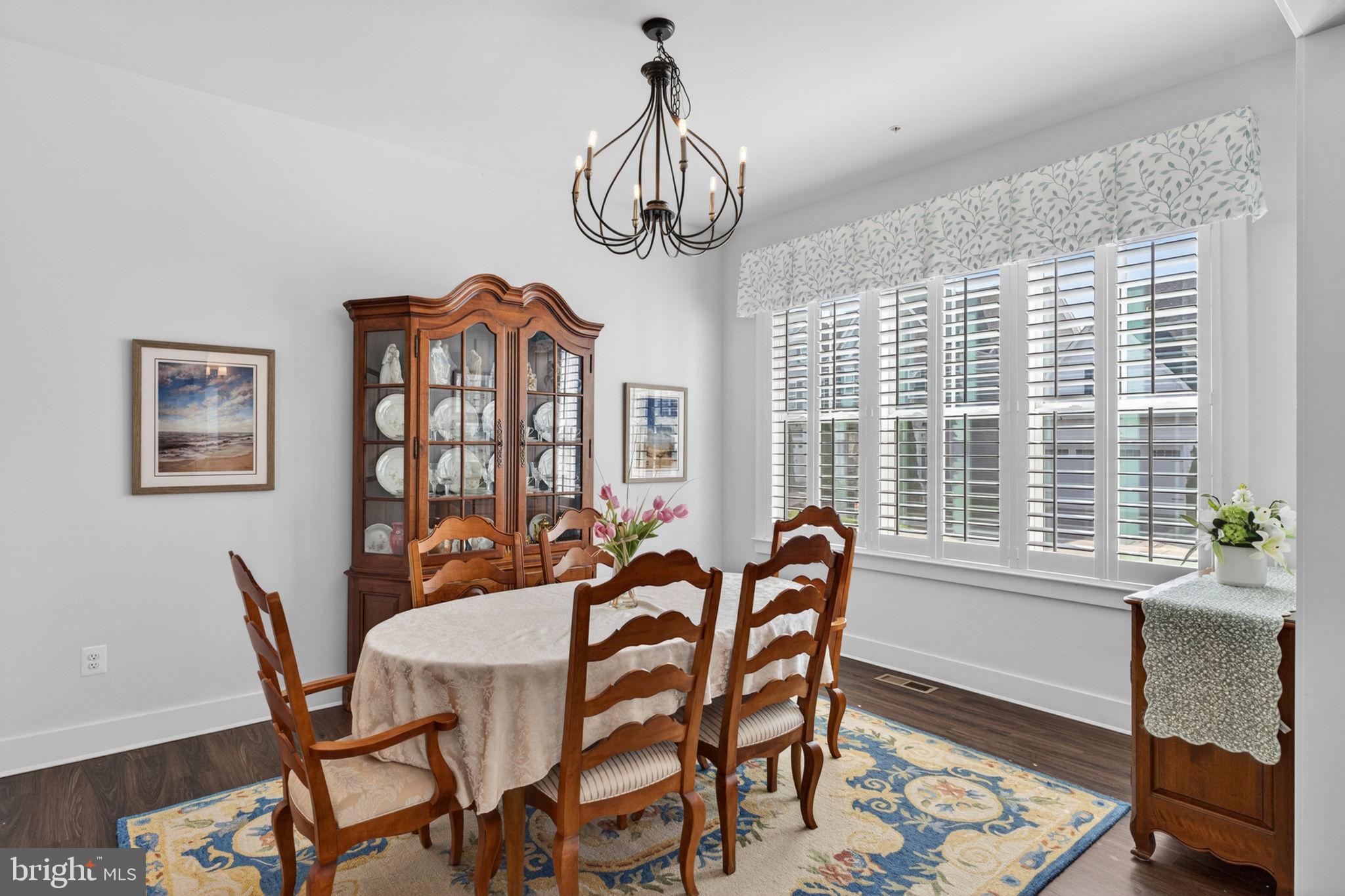 TWO RIVERS - Residential