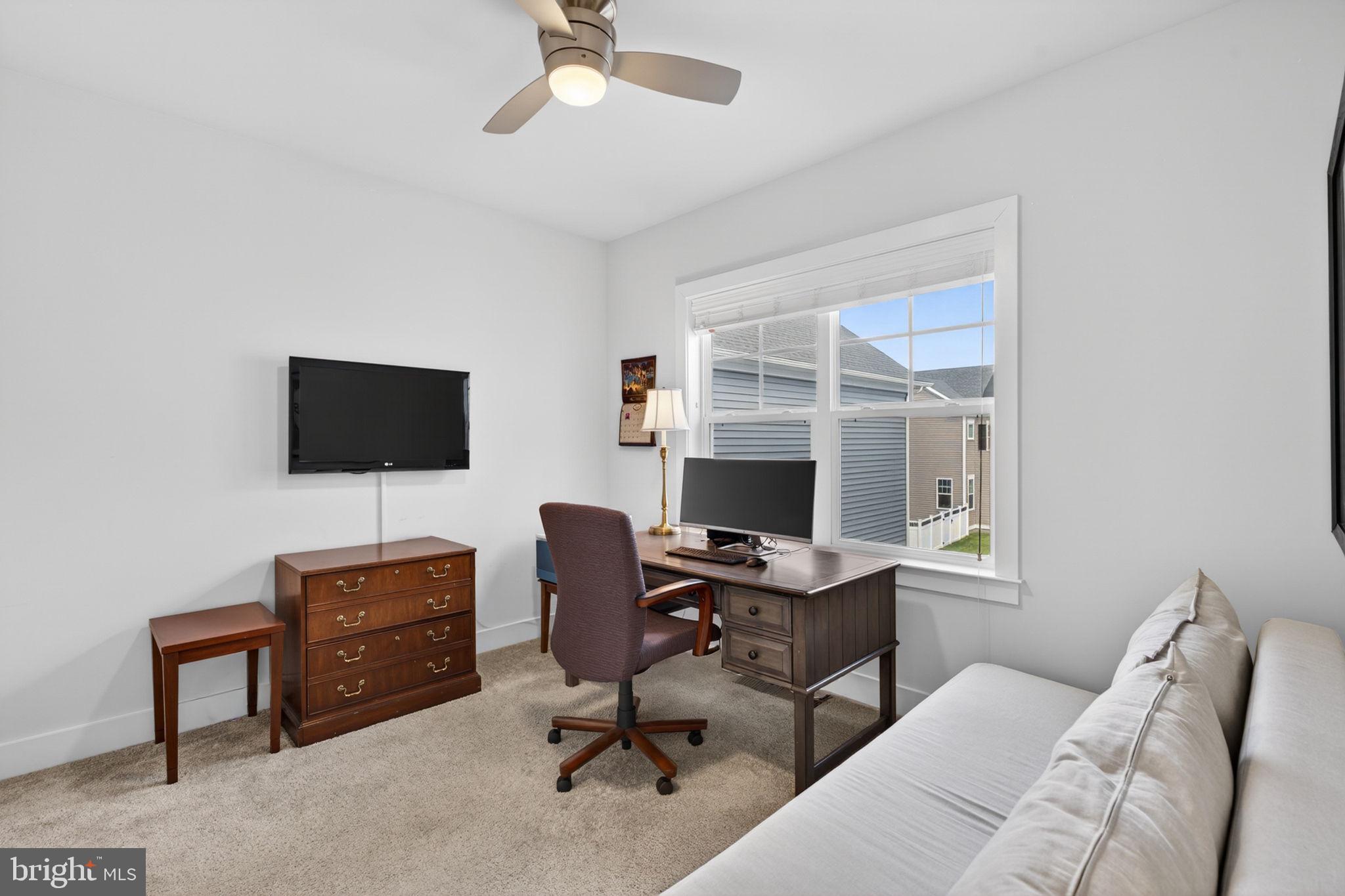 TWO RIVERS - Residential