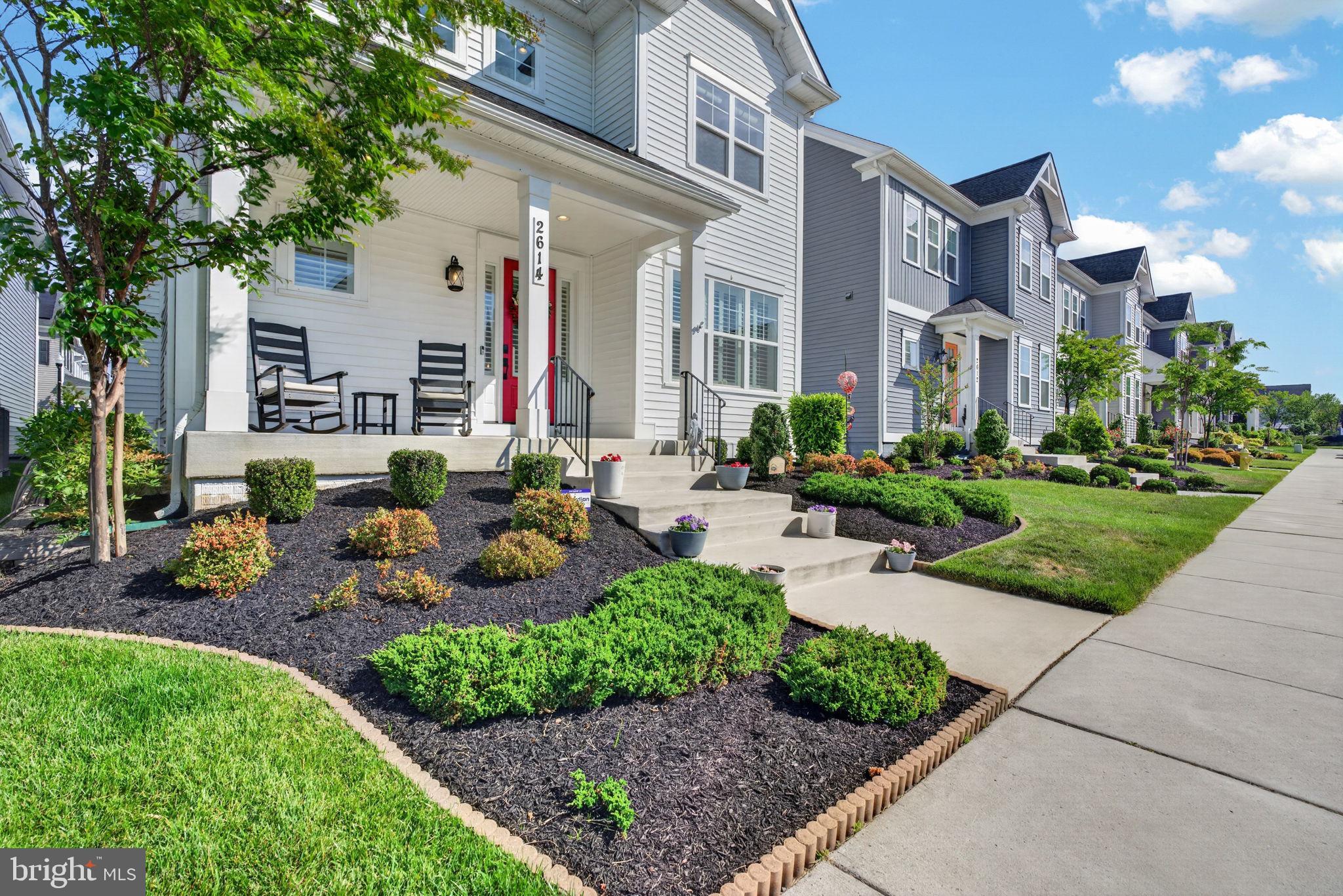 TWO RIVERS - Residential