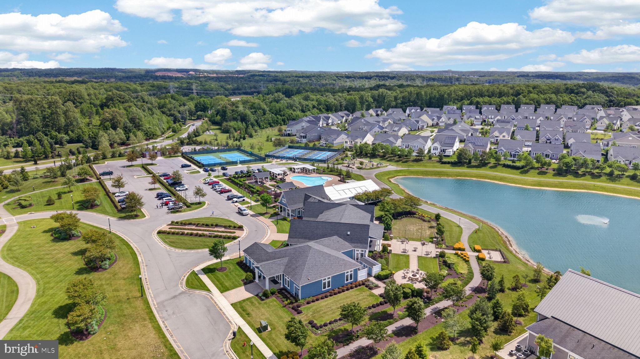 TWO RIVERS - Residential