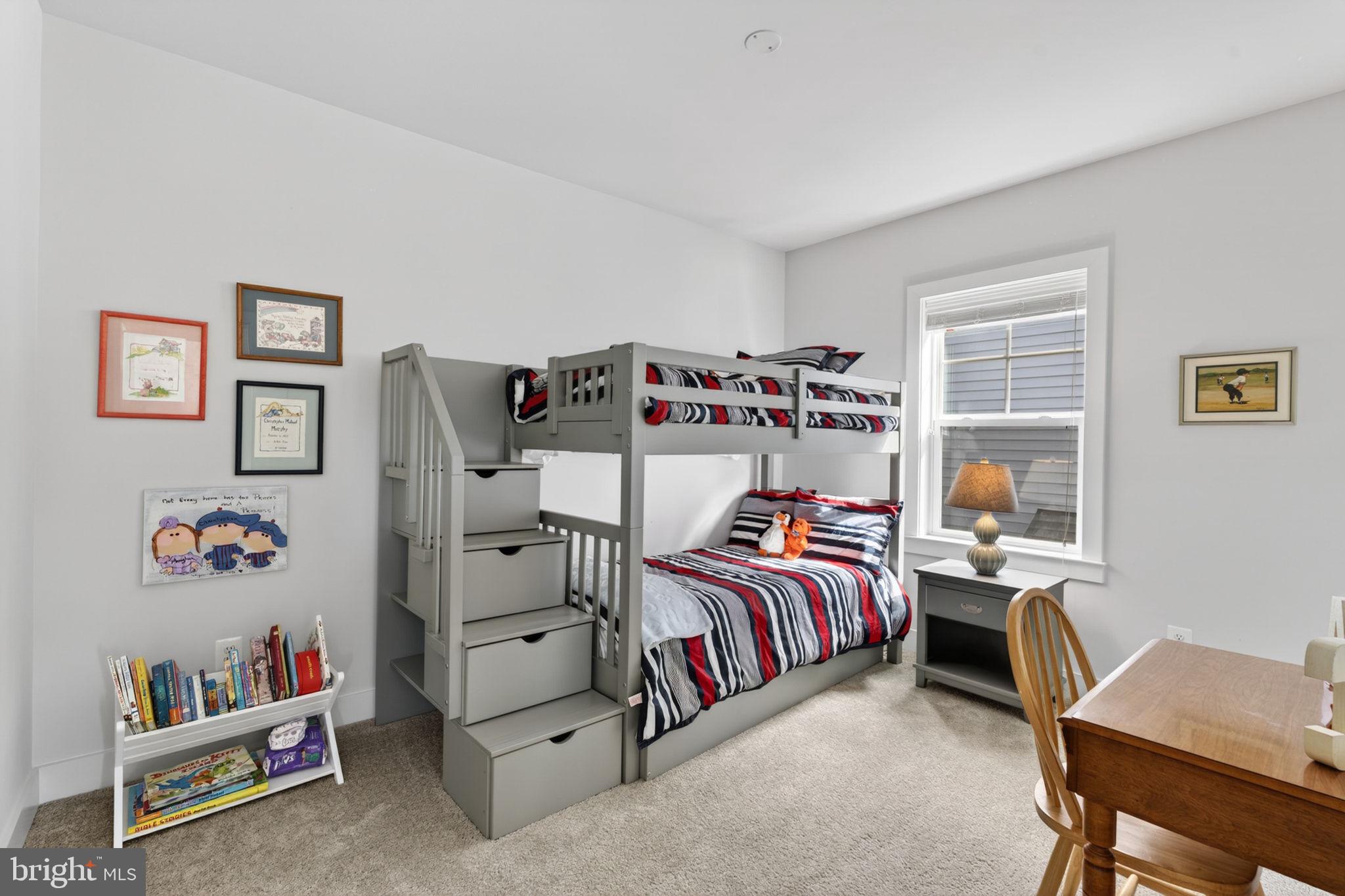 TWO RIVERS - Residential