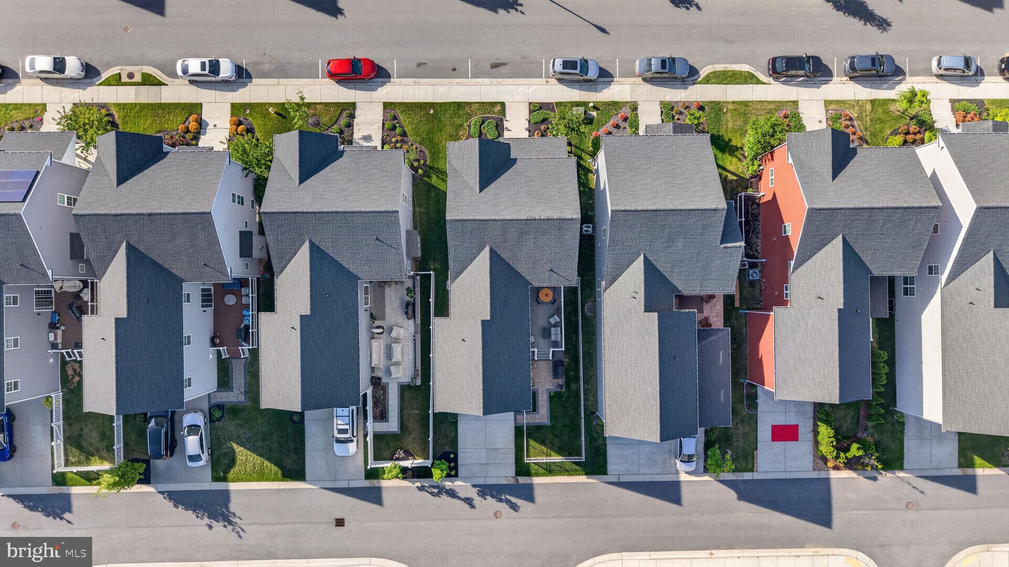 TWO RIVERS - Residential