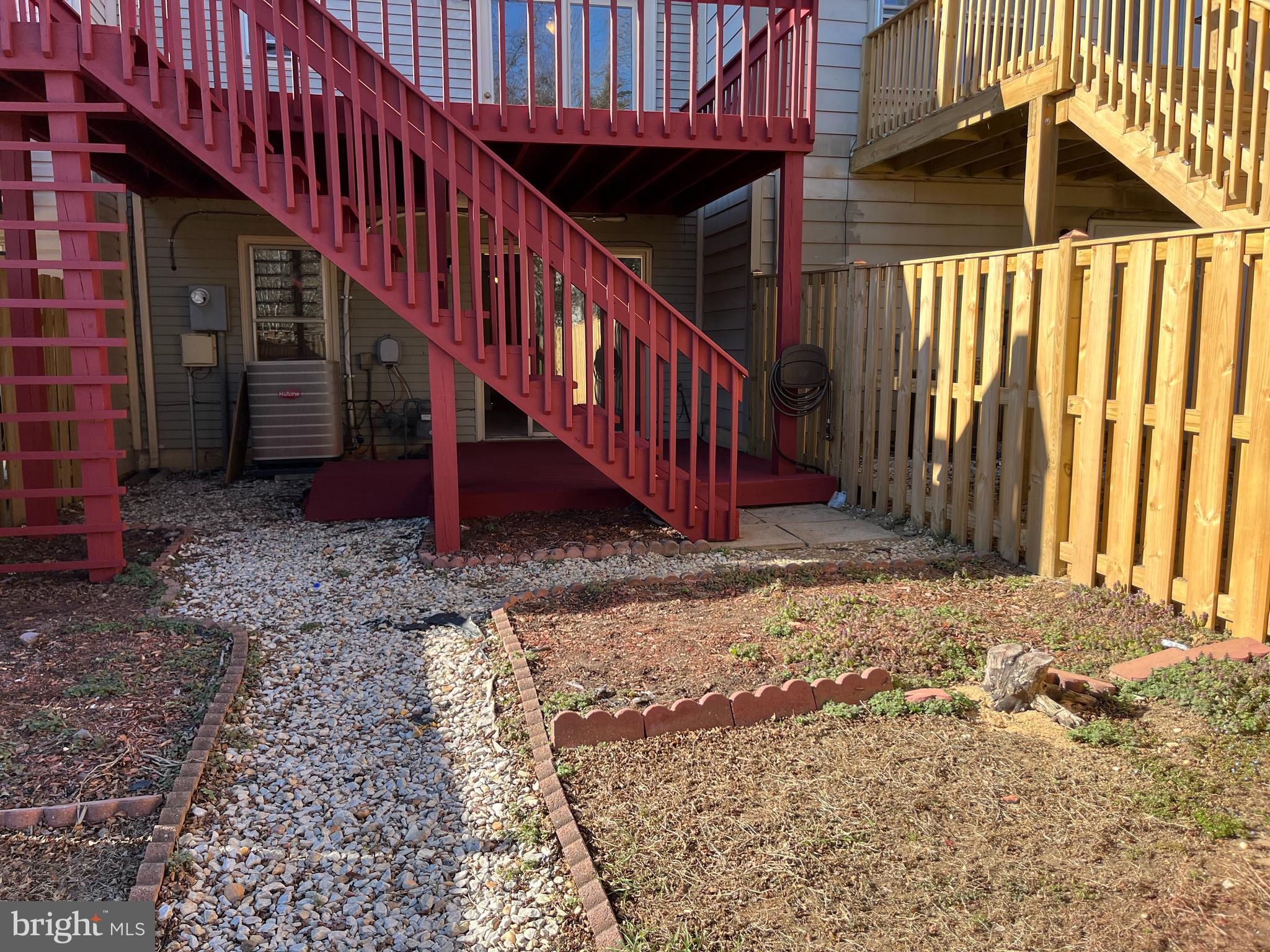 BALLANTRAYE - Residential Lease