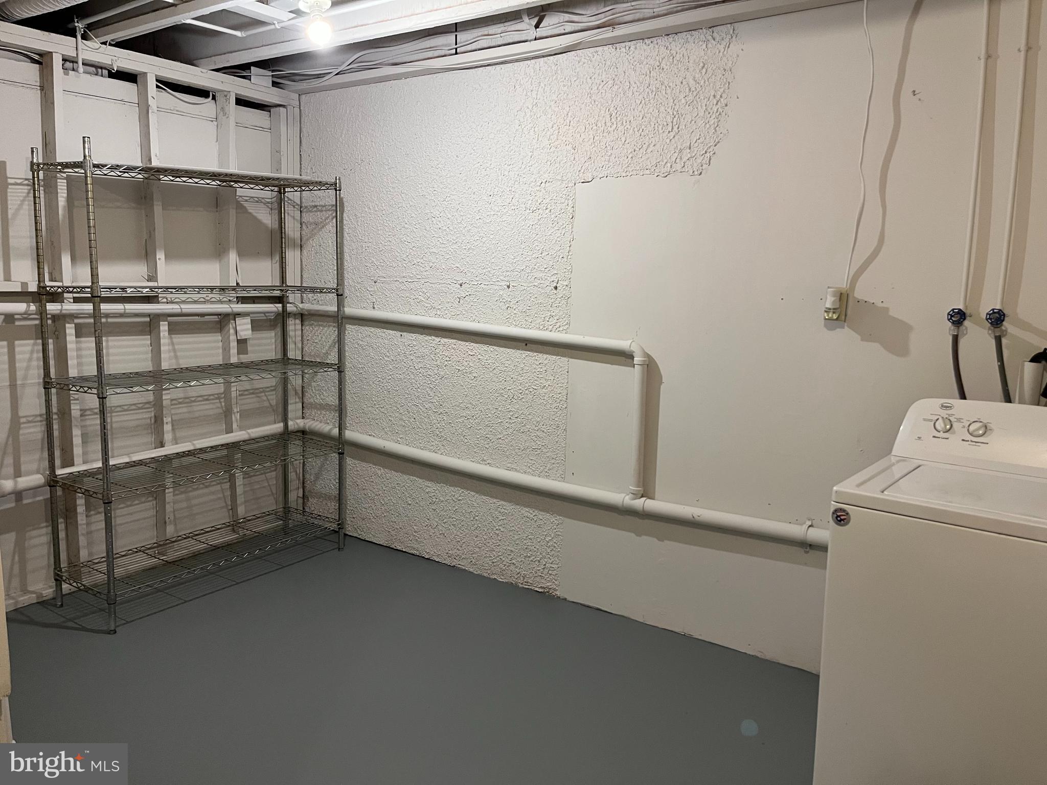 BALLANTRAYE - Residential Lease