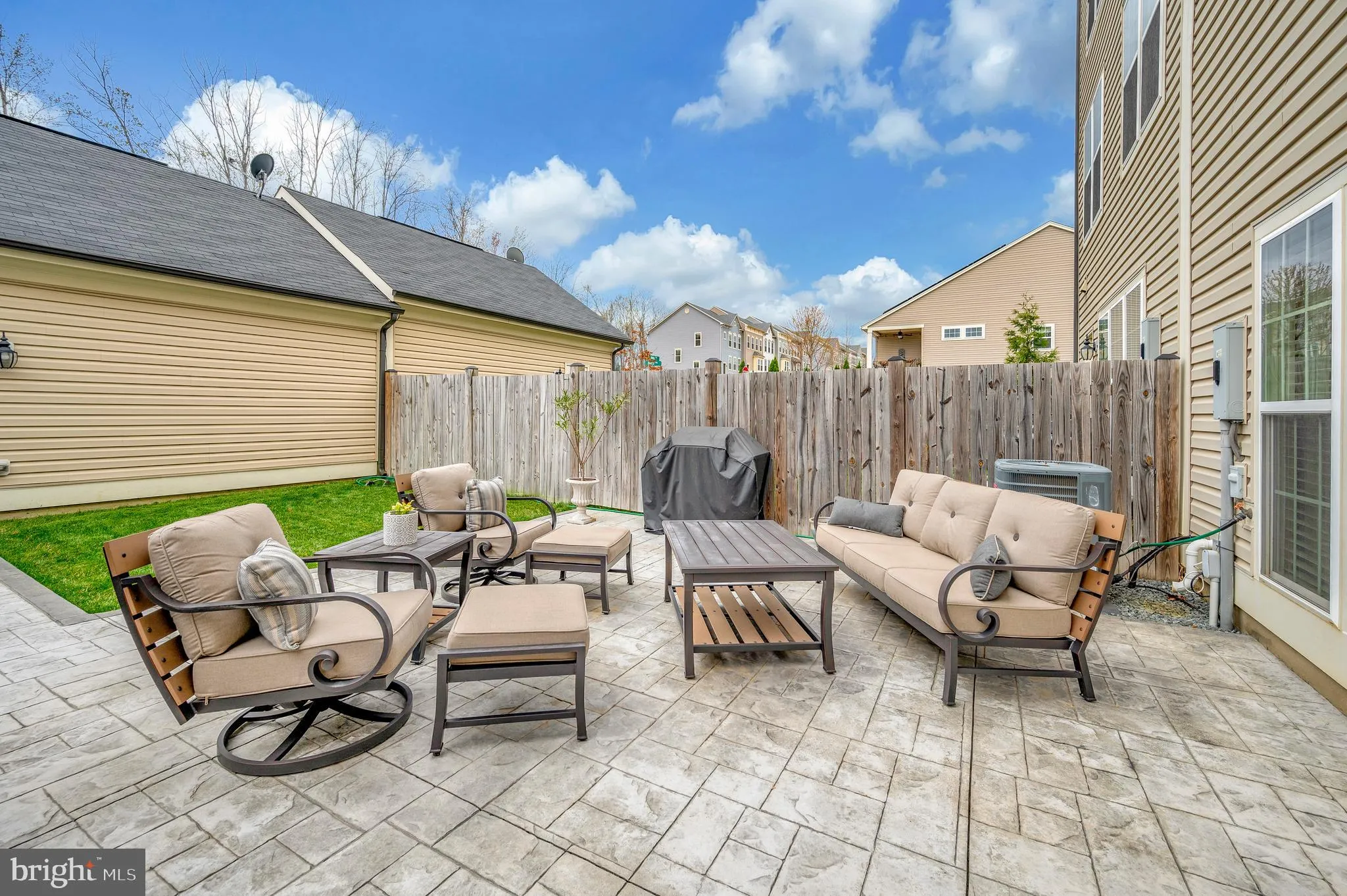 Stafford, Virginia 22554, United States, 3 Bedrooms Bedrooms, ,3 BathroomsBathrooms,Residential,Coming Soon,97920