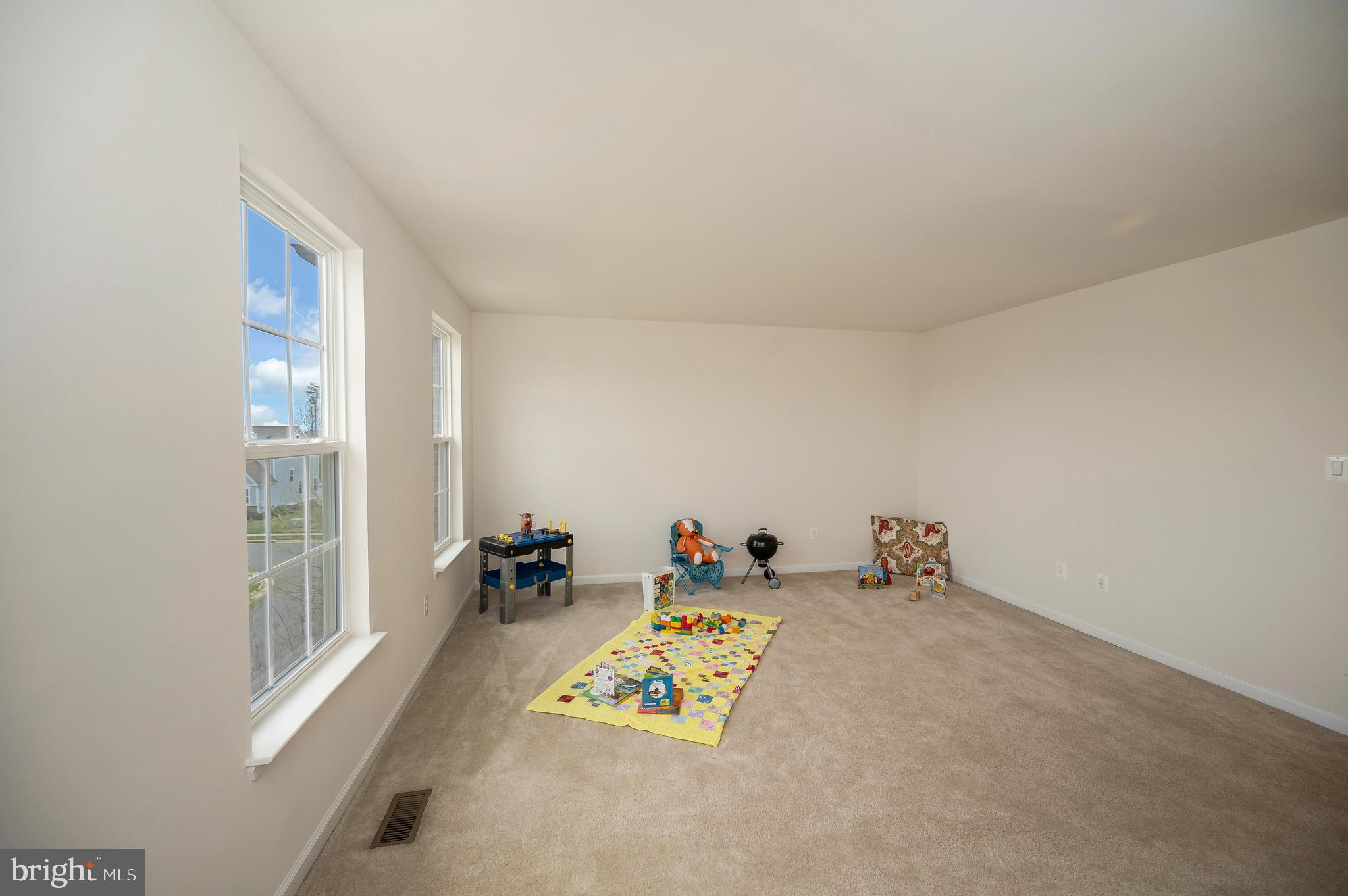 EMBREY MILL - Residential