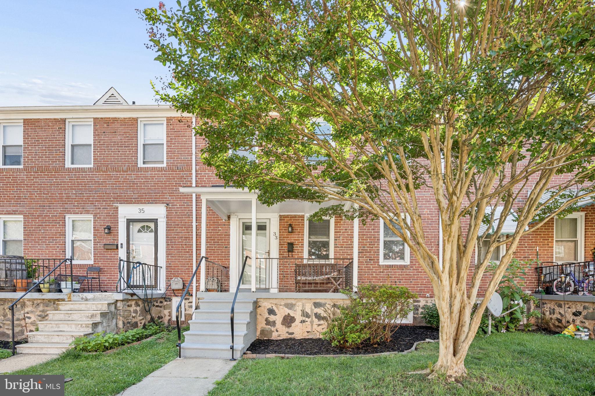 33 BRIARWOOD ROAD