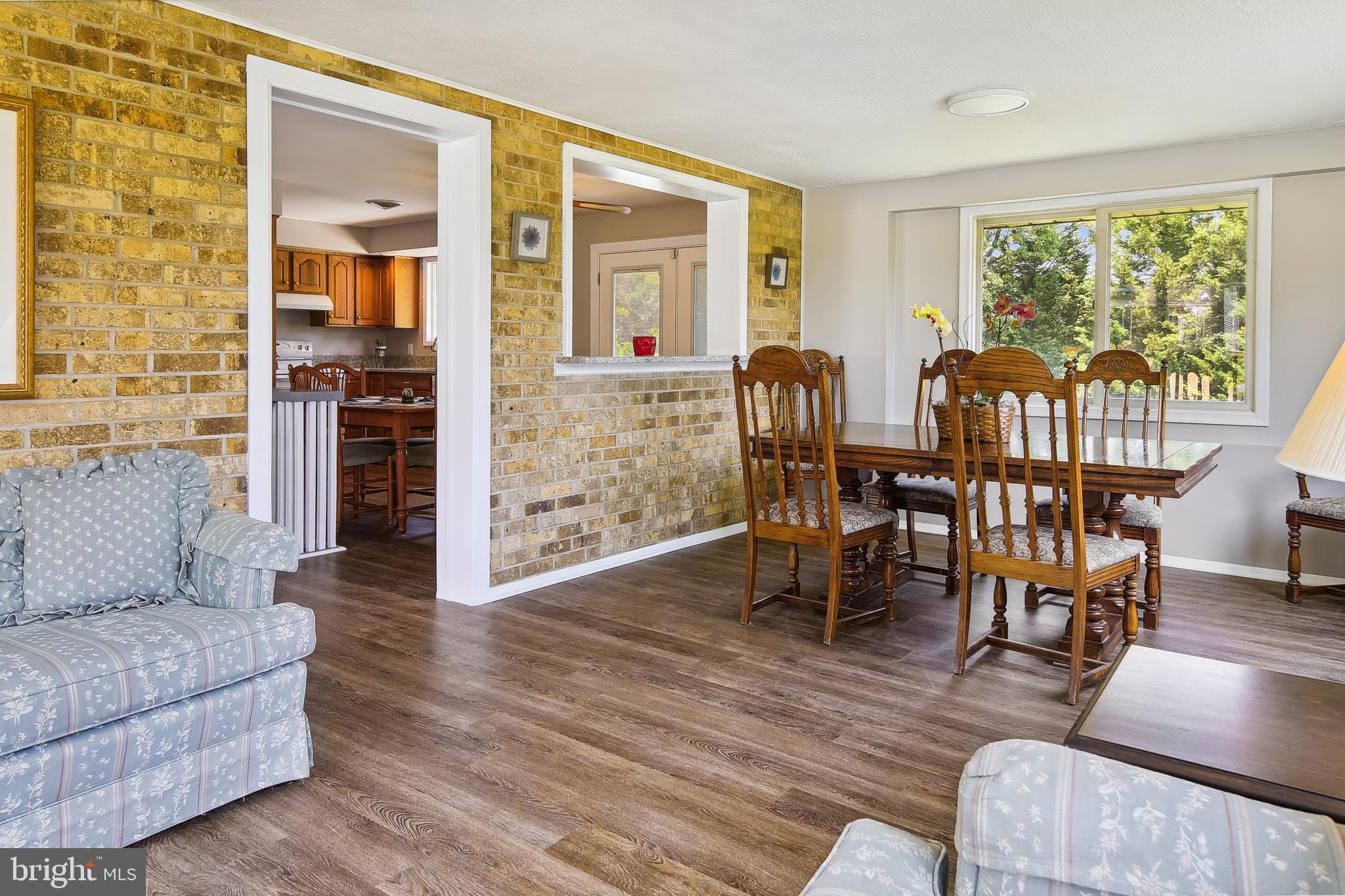 ROSEDALE - Residential