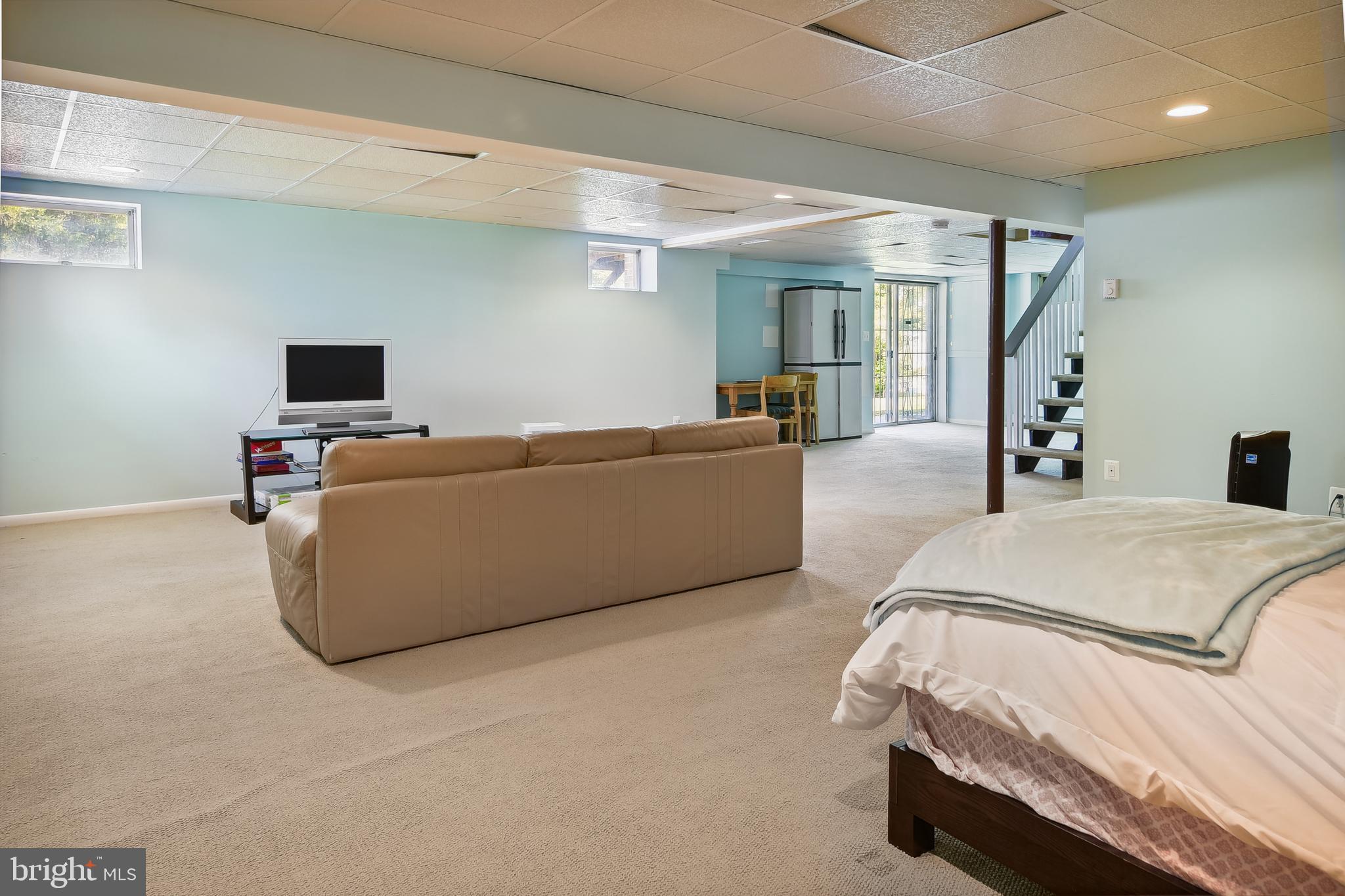 ROSEDALE - Residential