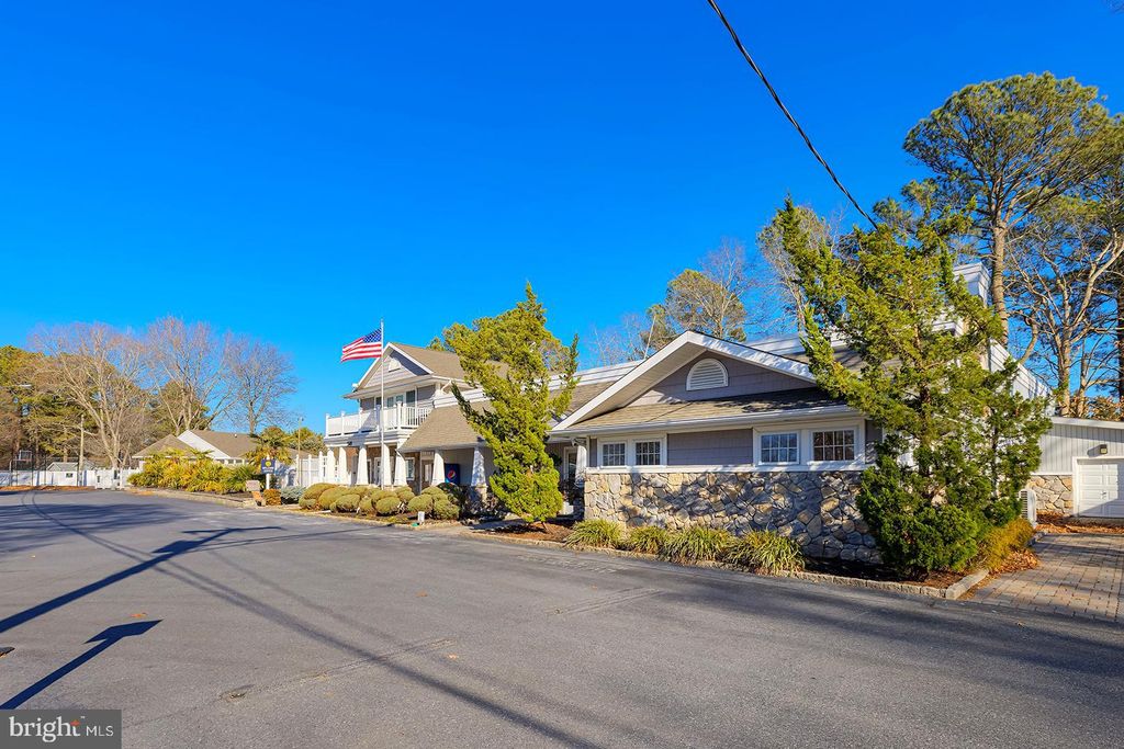 listing image 59