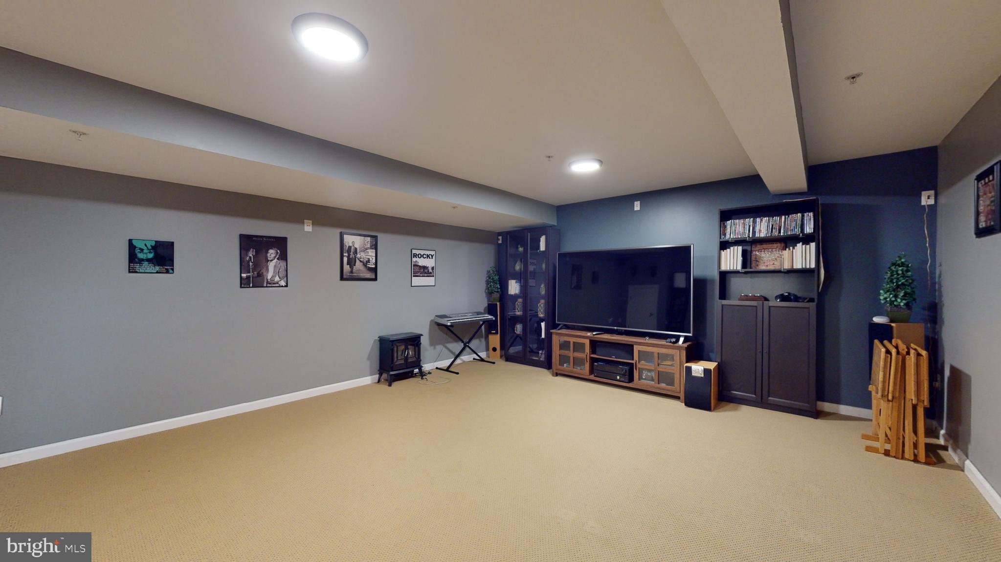 BRENTWOOD - Residential