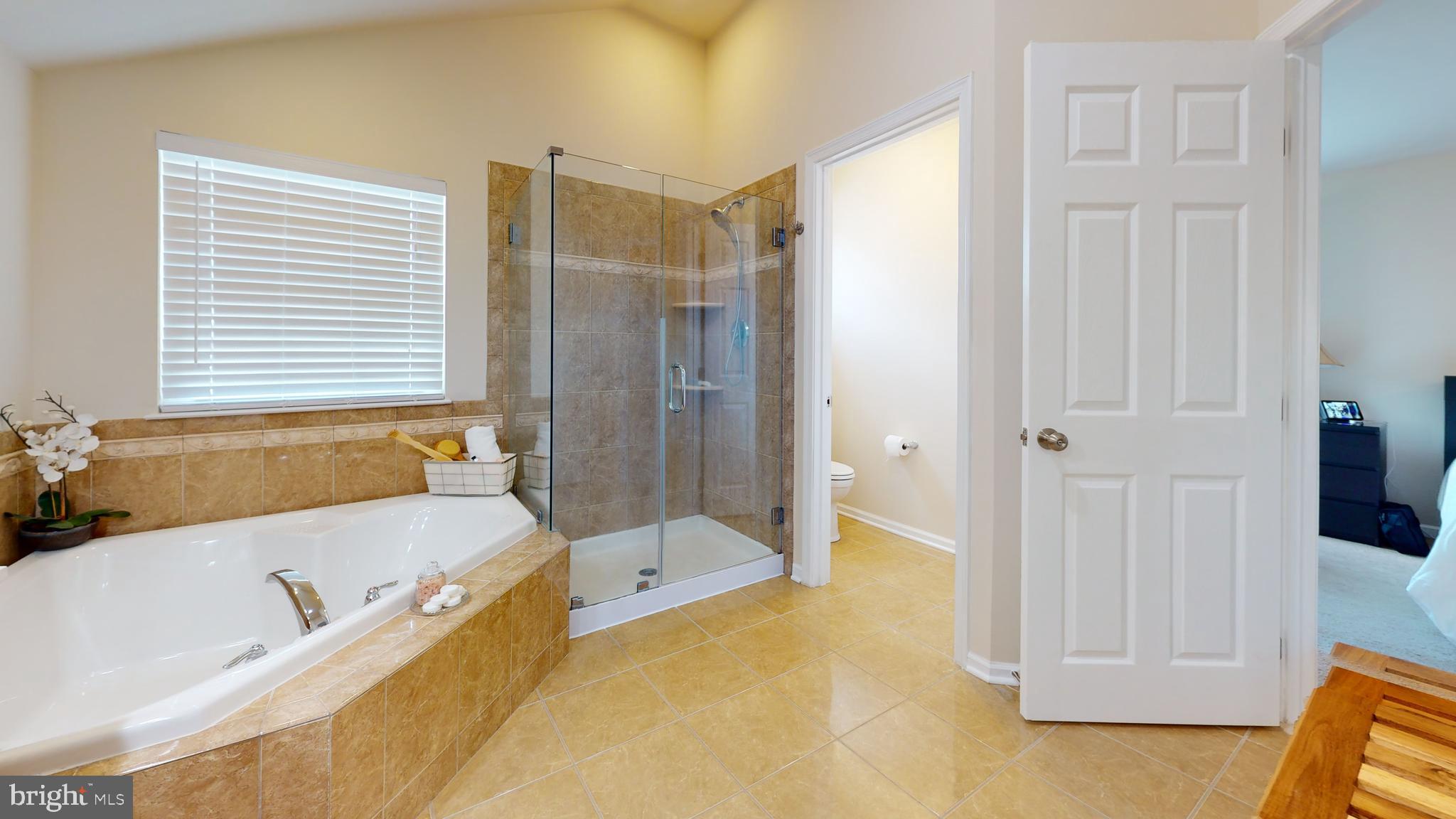 BRENTWOOD - Residential