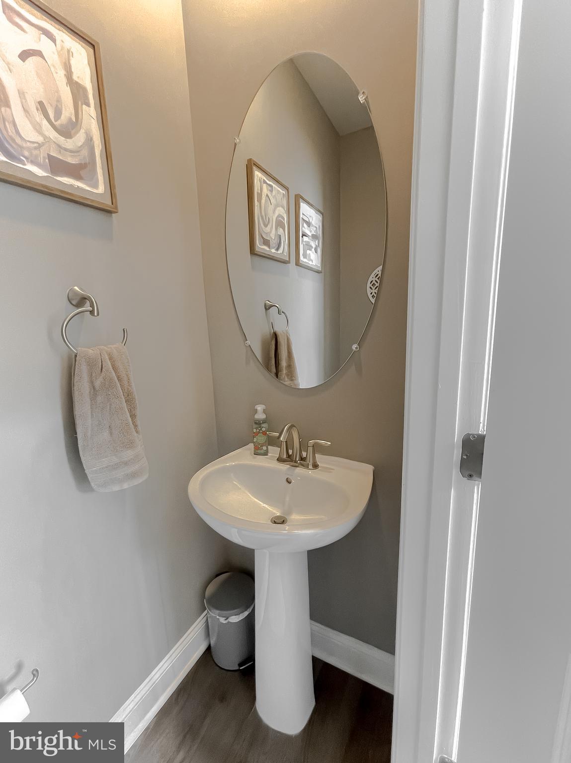 MYRTLE POINT - Residential