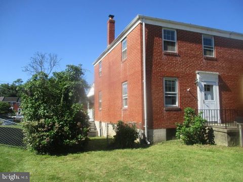 Townhouse For Sale - 1833 Trenleigh Road<br/> BALTIMORE, MD 21234