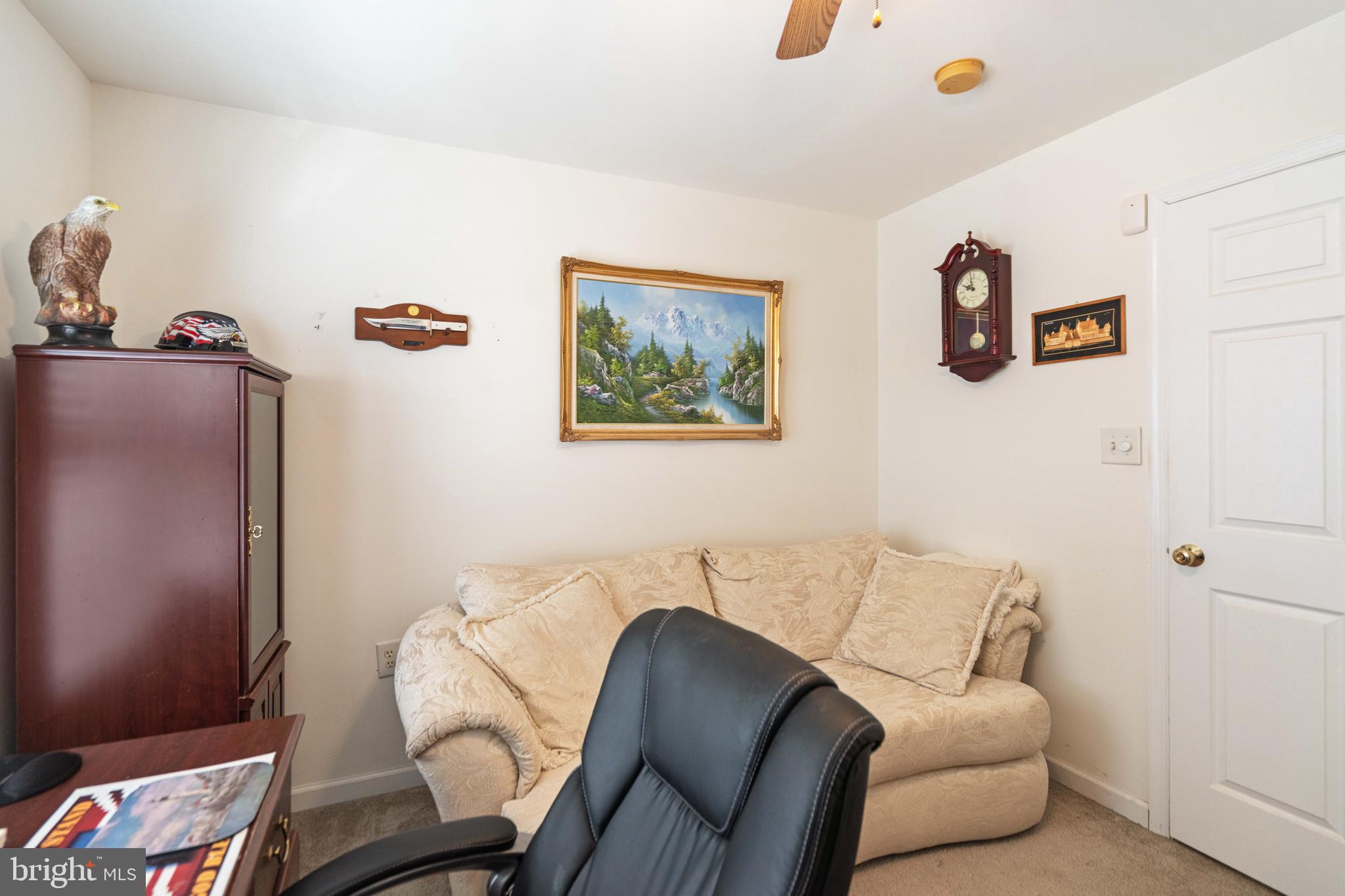 LOCUST HILL - Residential