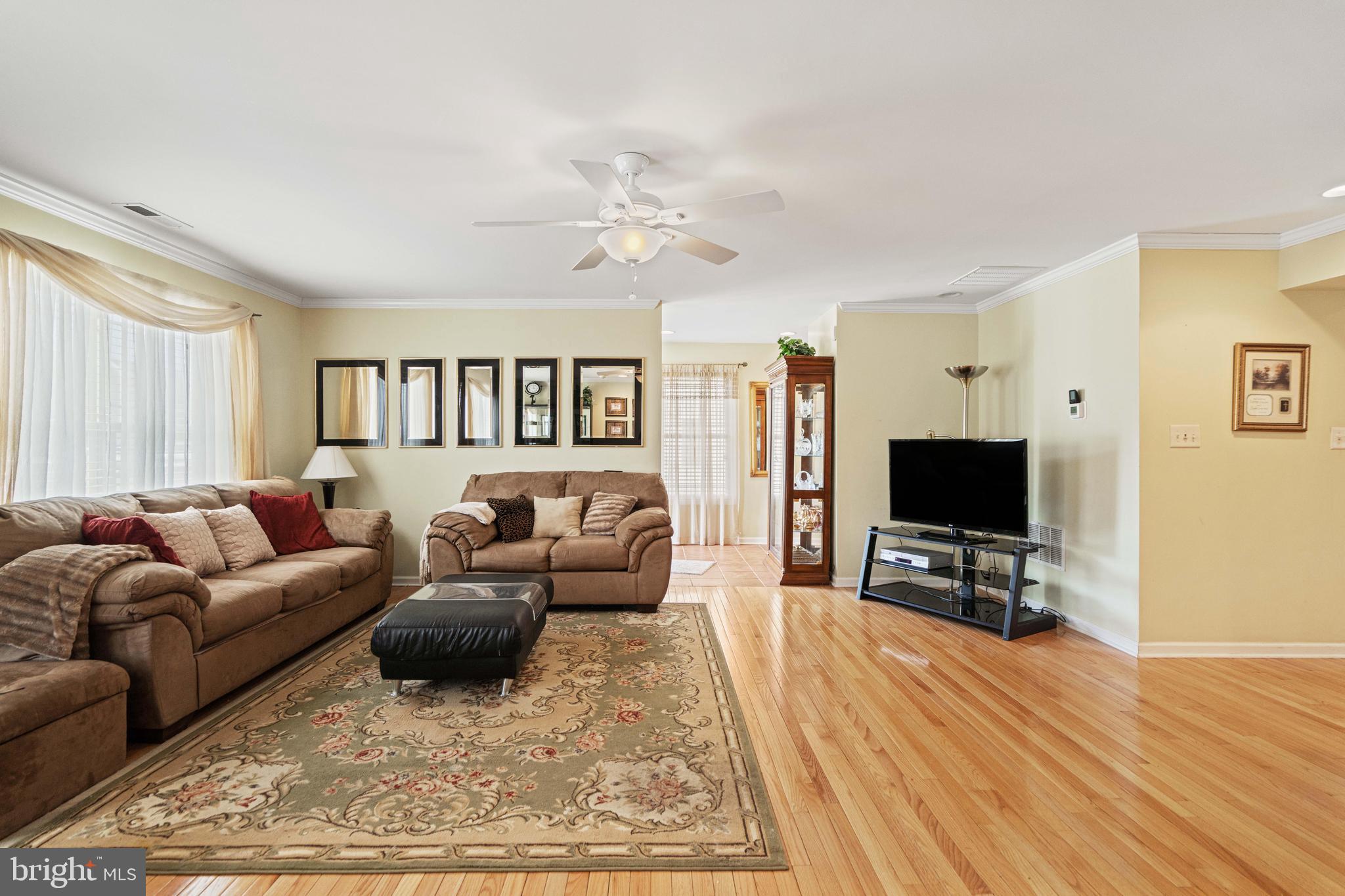 LOCUST HILL - Residential