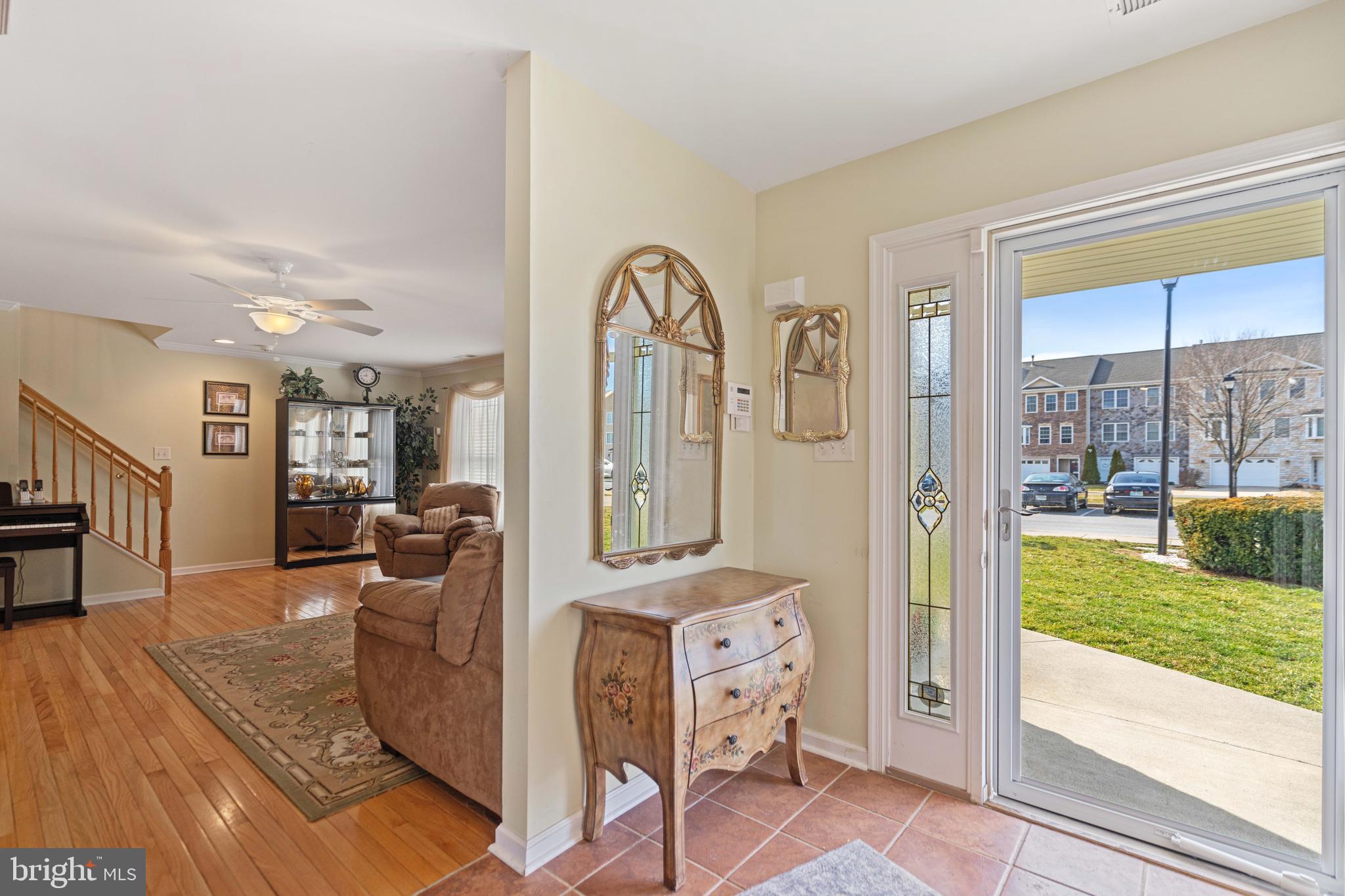 LOCUST HILL - Residential