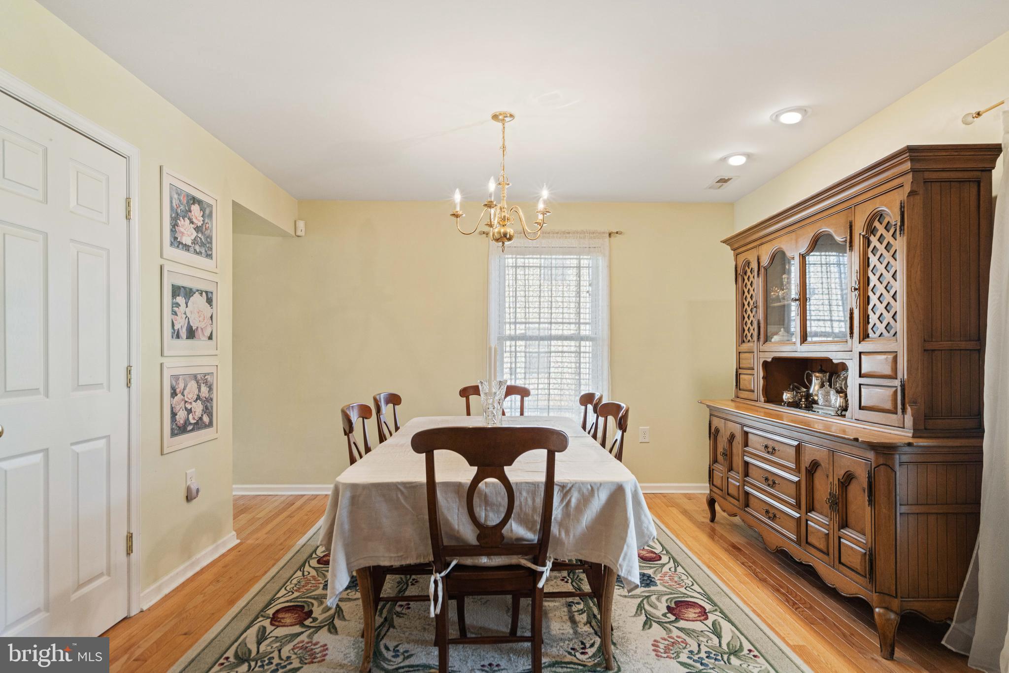 LOCUST HILL - Residential