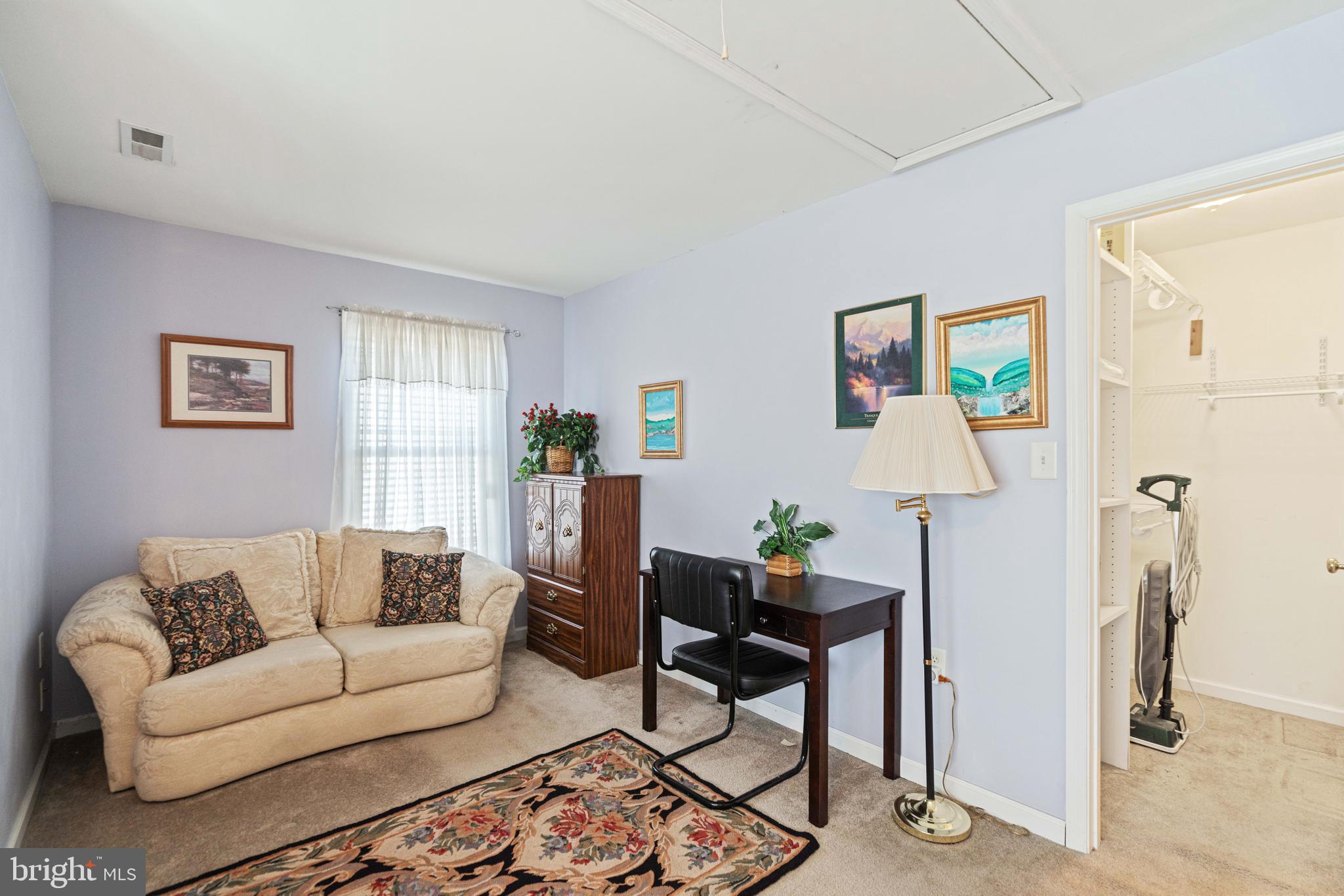 LOCUST HILL - Residential