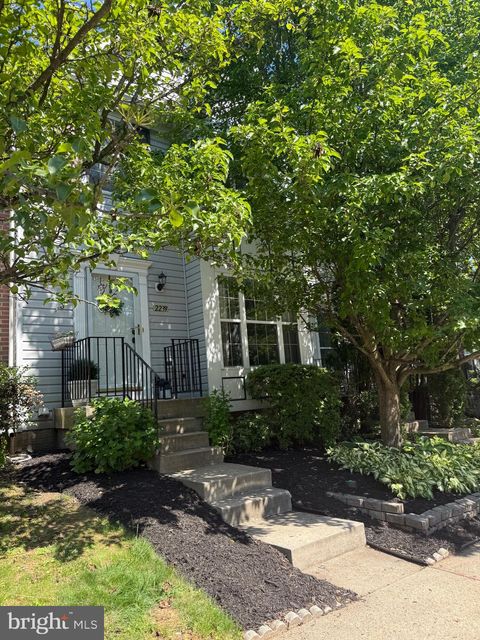 2239 TIDAL VIEW GARTH ABINGDON MD 21009