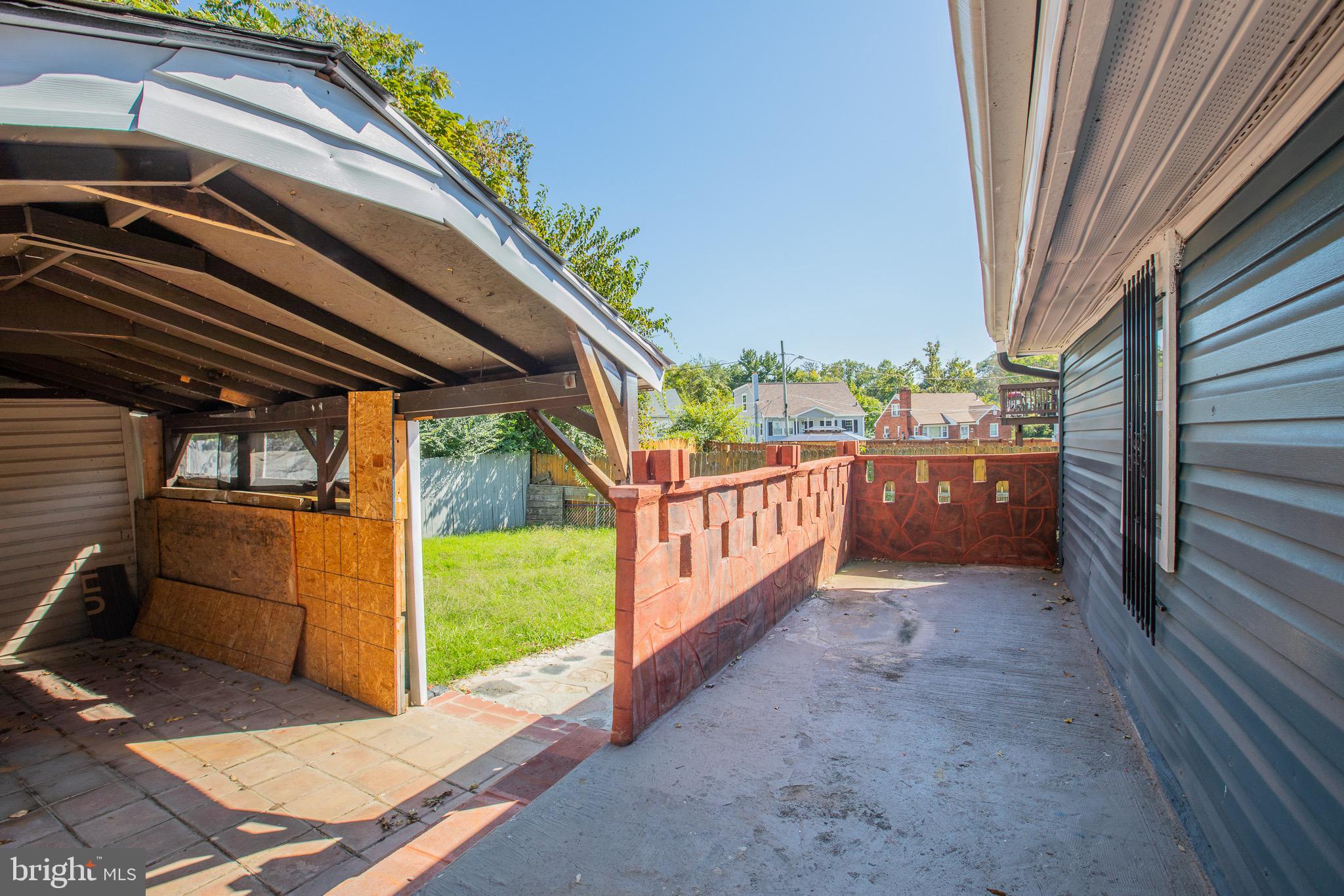 FAIRMOUNT HEIGHTS - Residential Lease