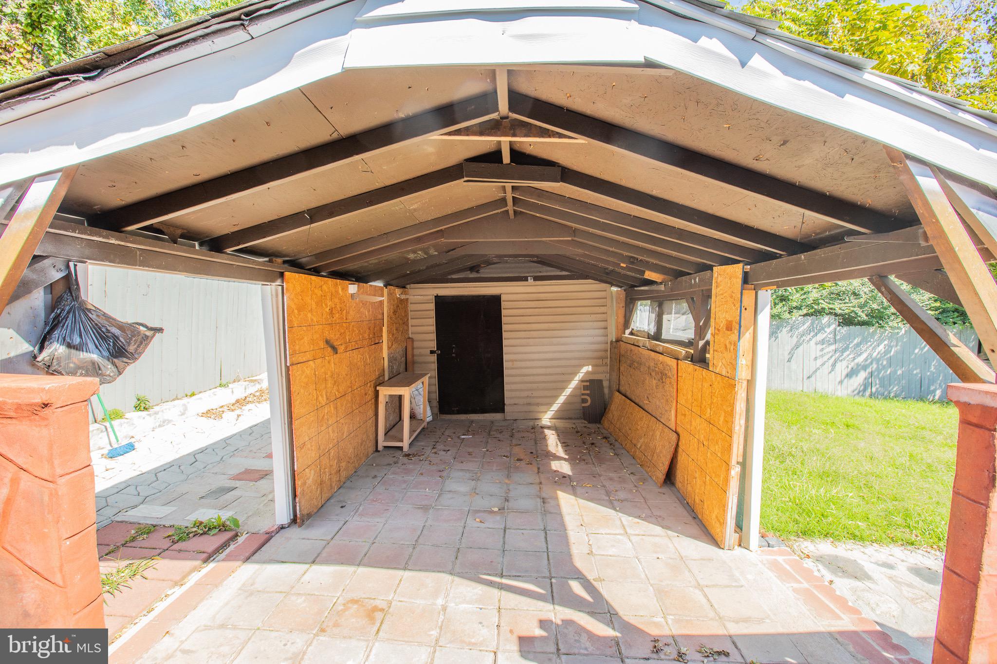 FAIRMOUNT HEIGHTS - Residential Lease