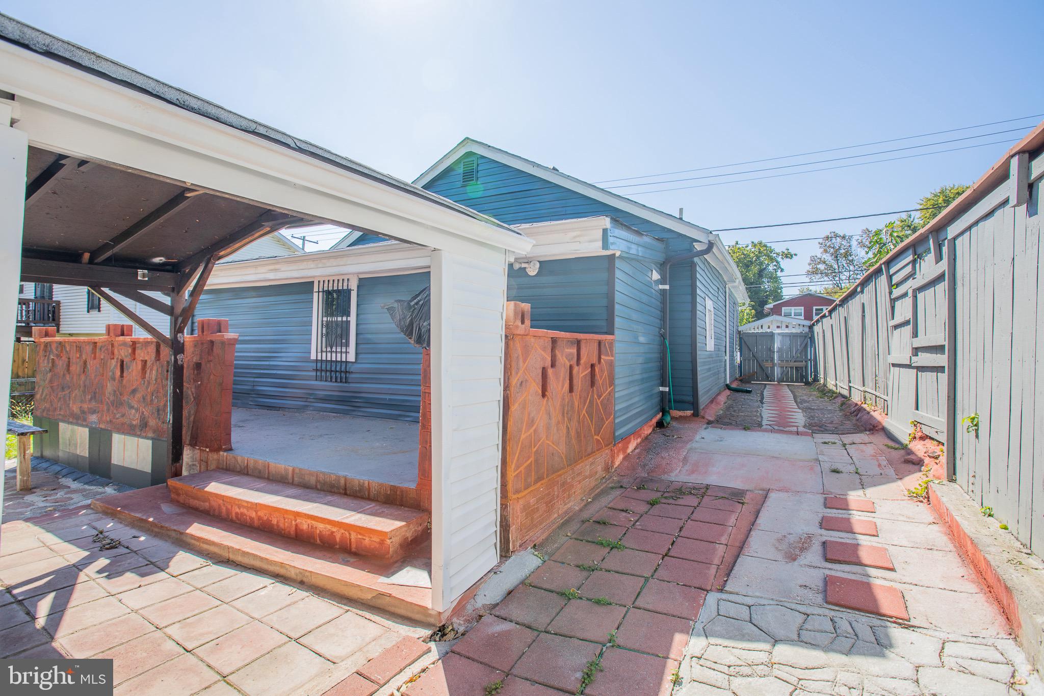 FAIRMOUNT HEIGHTS - Residential Lease