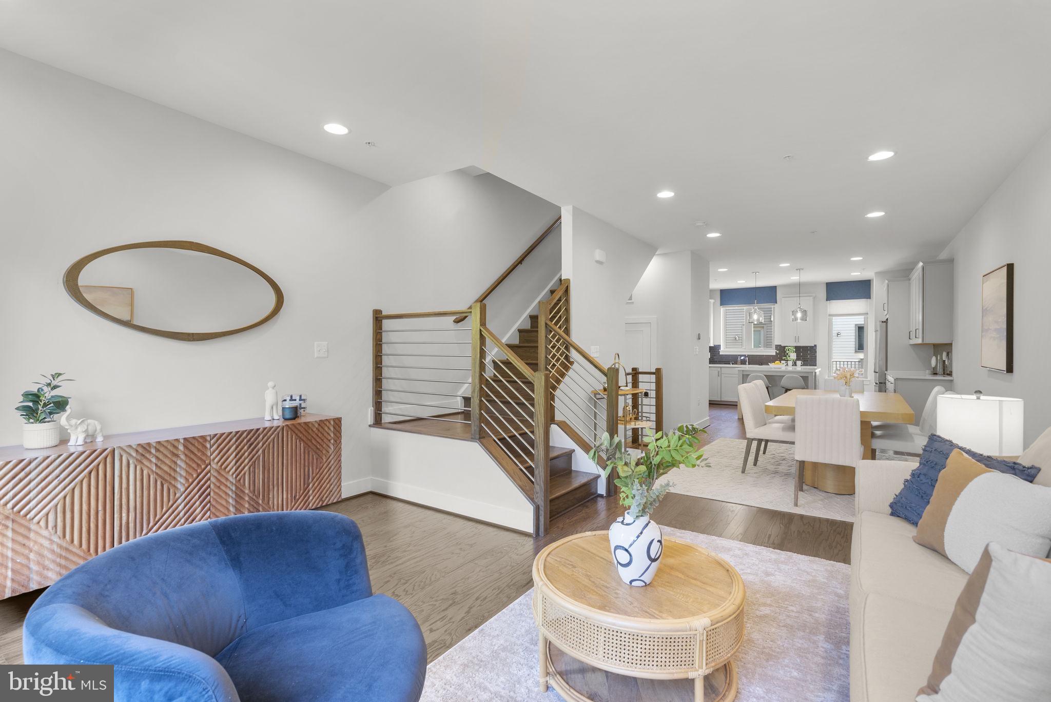 CHAPMAN ROW AT TWINBROOK METRO - Residential