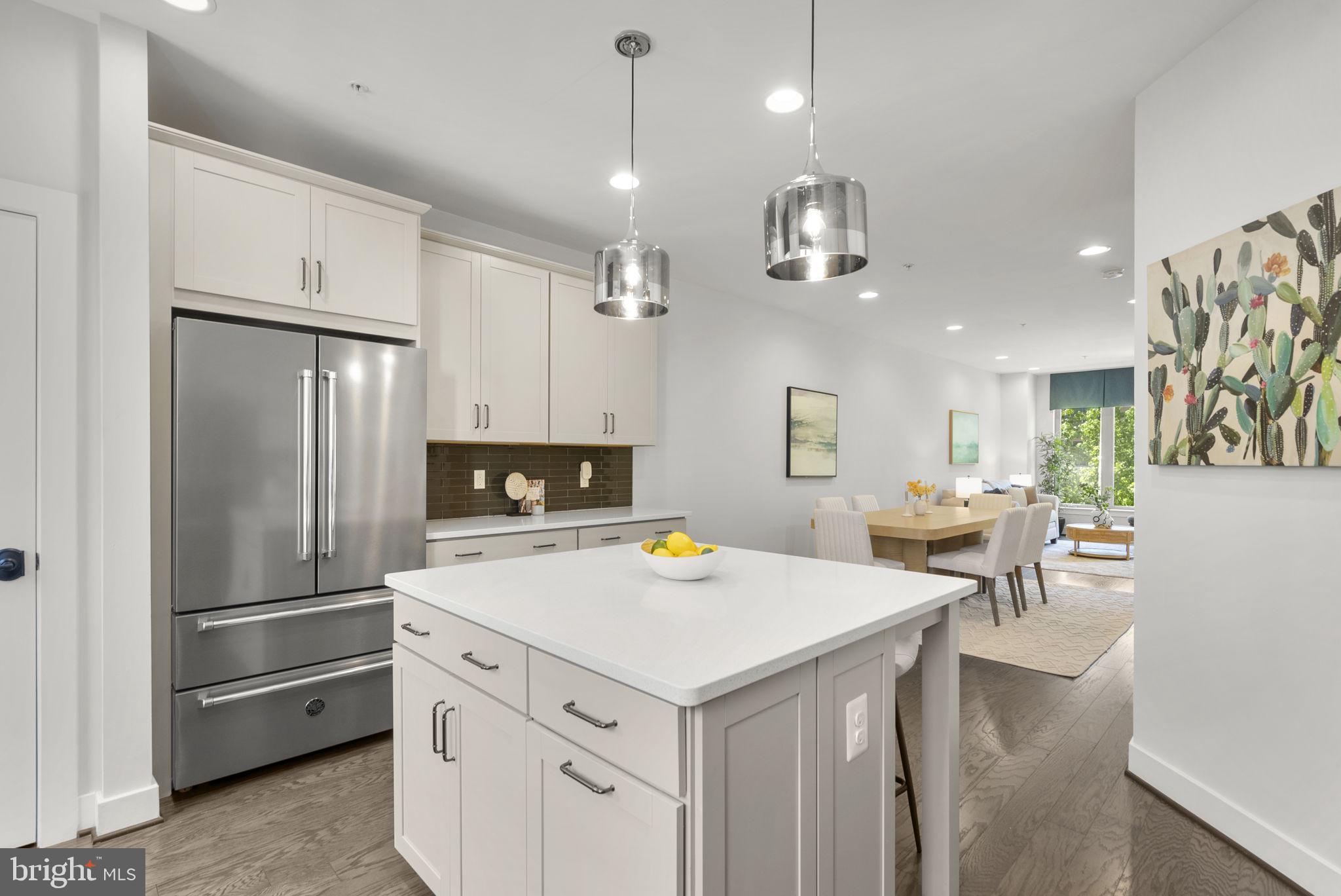 CHAPMAN ROW AT TWINBROOK METRO - Residential